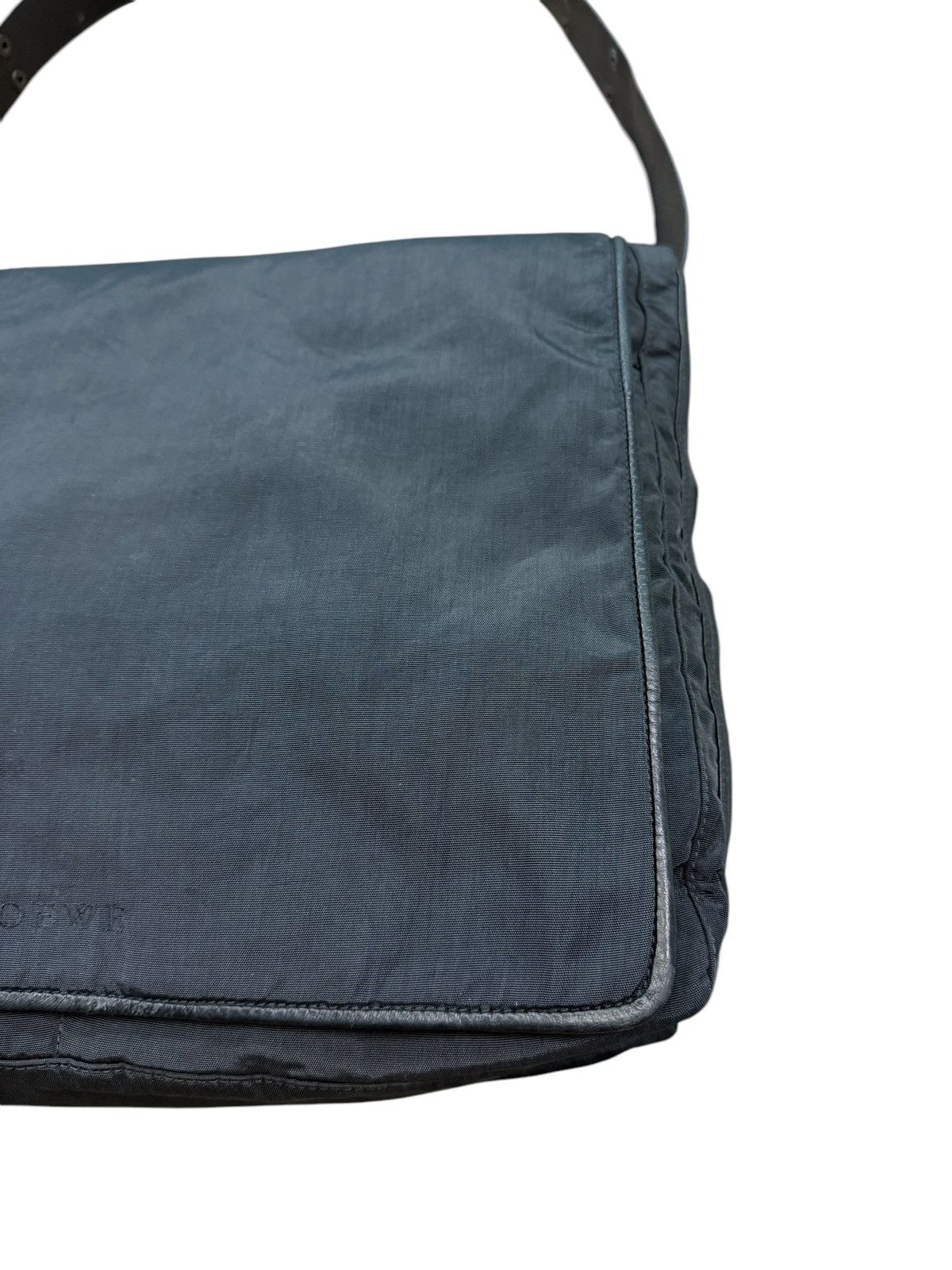 Vintage VINTAGE LOEWE BLACK NYLON SHOULDER/CROSSBODY BAG Size ONE SIZE - 5 Thumbnail