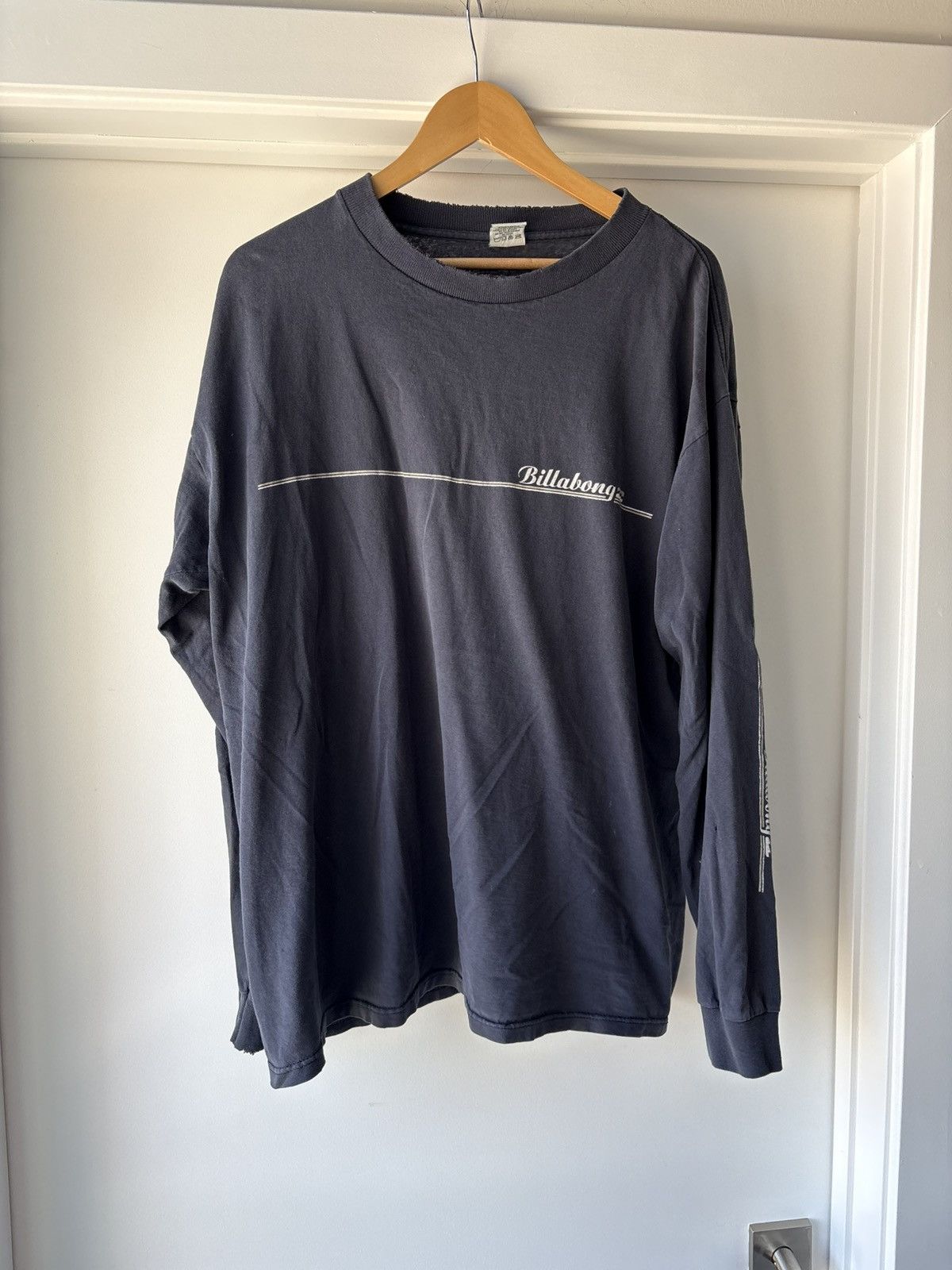 Vintage Vintage ‘90s Billabong Longsleeve Size US XL / EU 56 / 4 - 1 Thumbnail