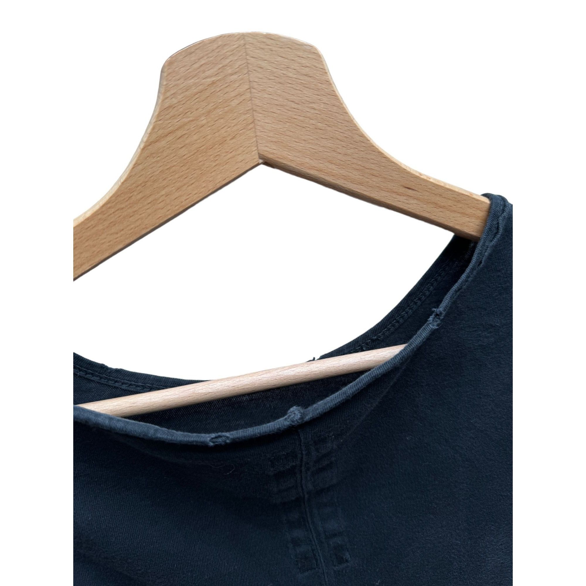 Black Short Sleeves T-shirt