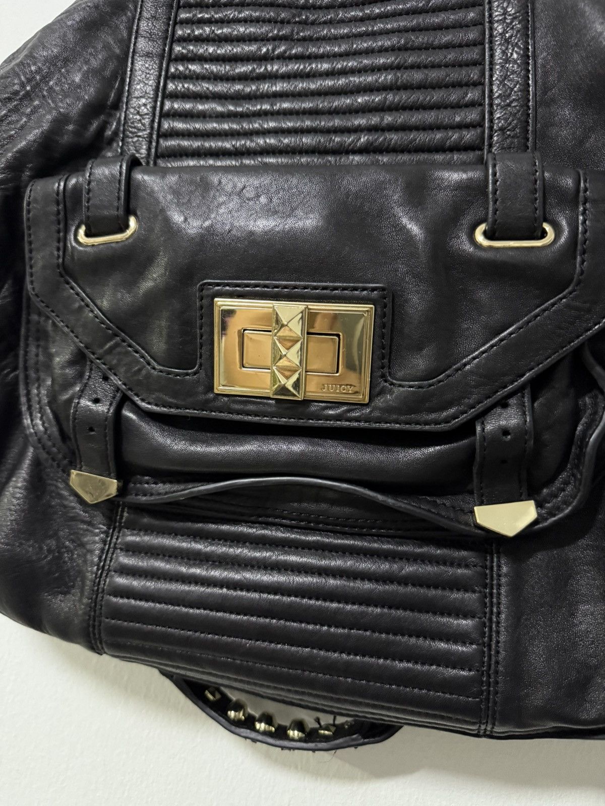 Juicy Couture 2000s Juicy Couture Rockstar Collection Studded Leather bag Size ONE SIZE - 10 Thumbnail