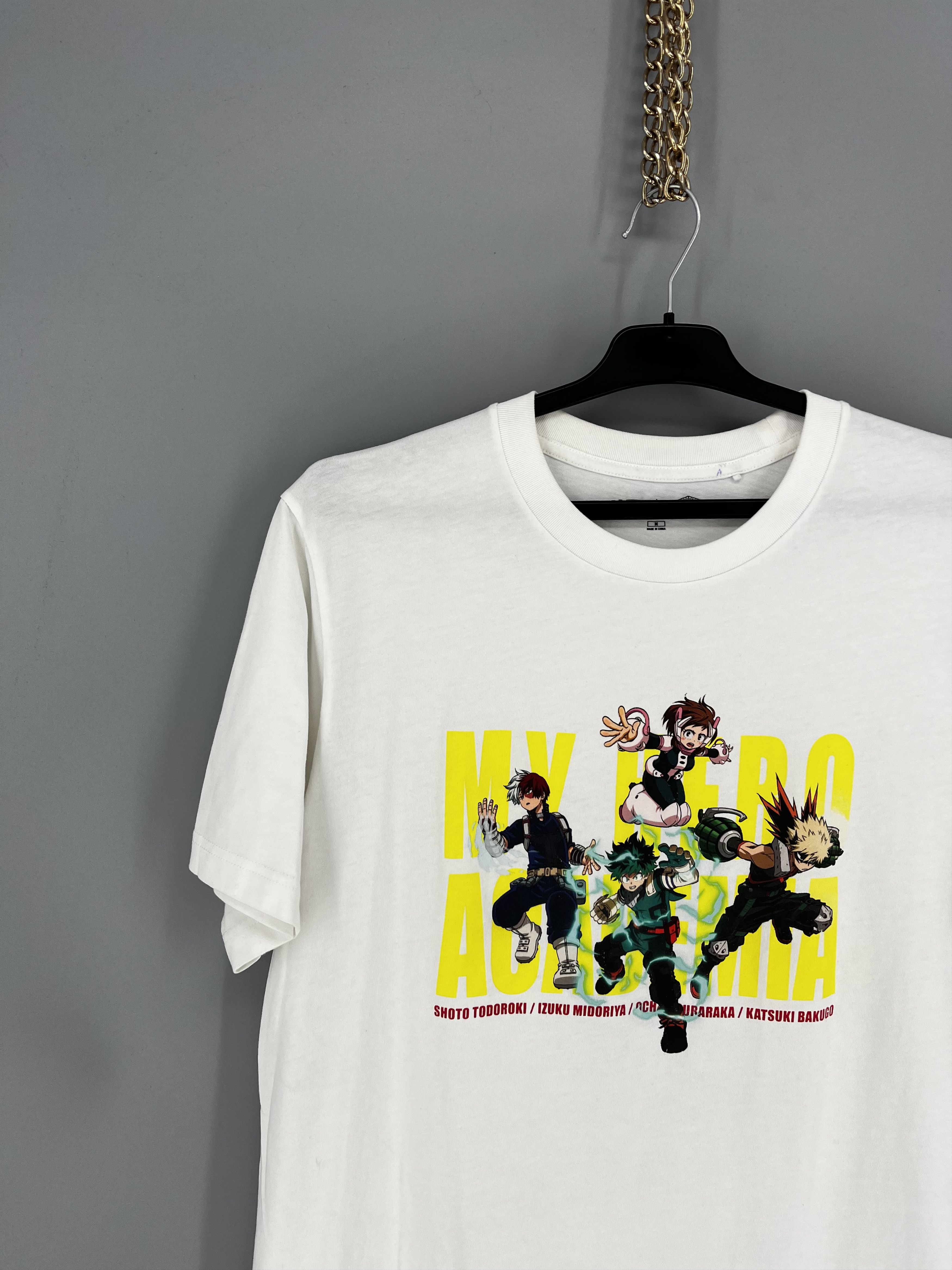 Uniqlo UT Uniqlo My Hero Academia Shirt Adult M White Deku Bakugo Size US M / EU 48-50 / 2 - 4 Thumbnail