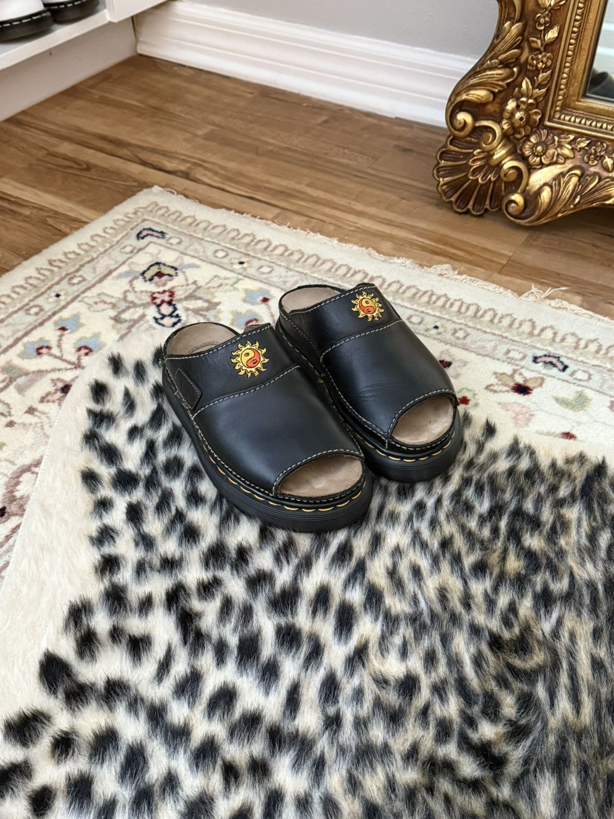 Dr. Martens Yingyang Sun Doc Martens Platform Sandal Size US 7 / IT 37 - 2 Thumbnail