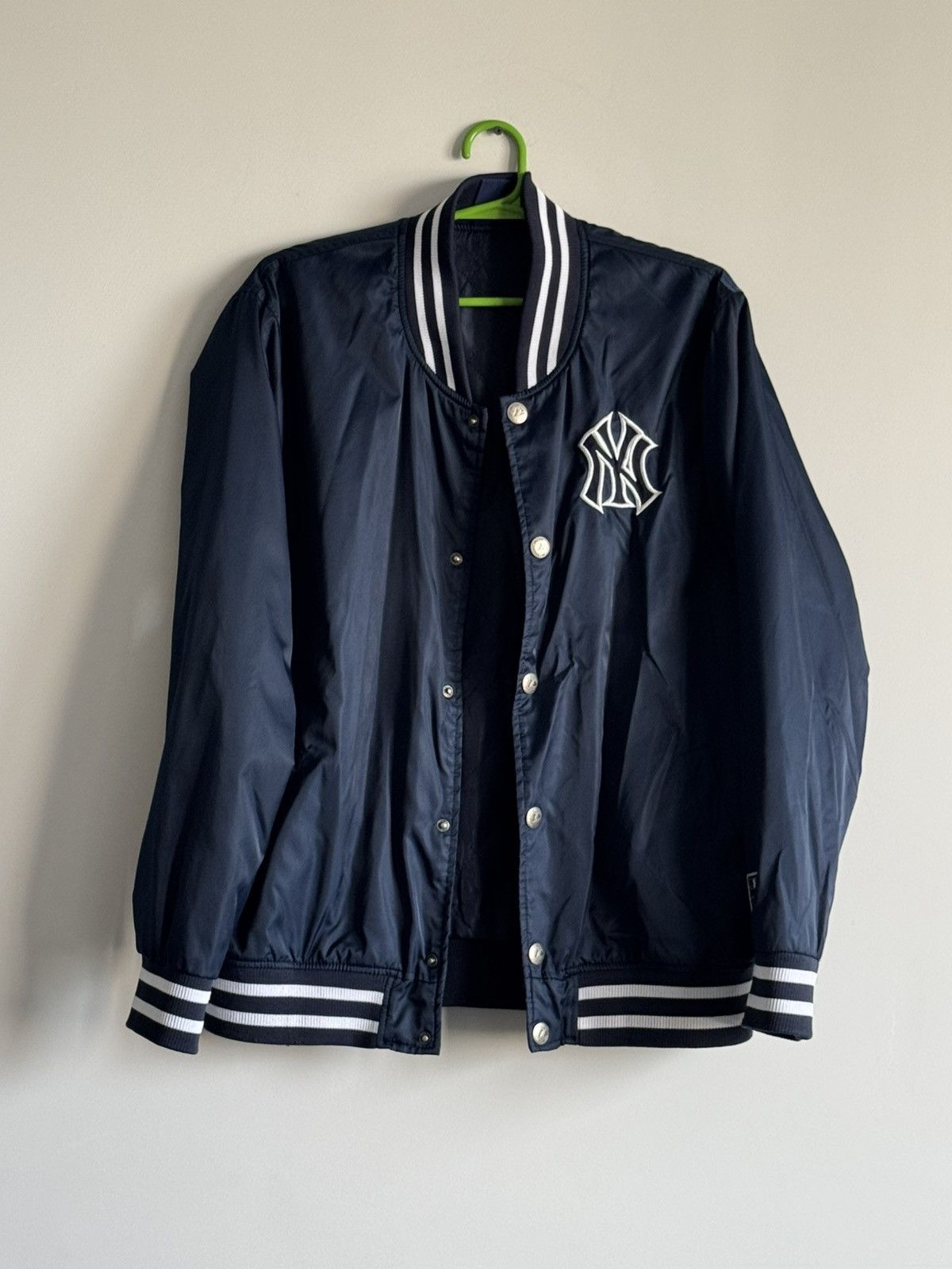 Majestic New York Yankees Women's White Plus Size Full Zip Track Jacket
