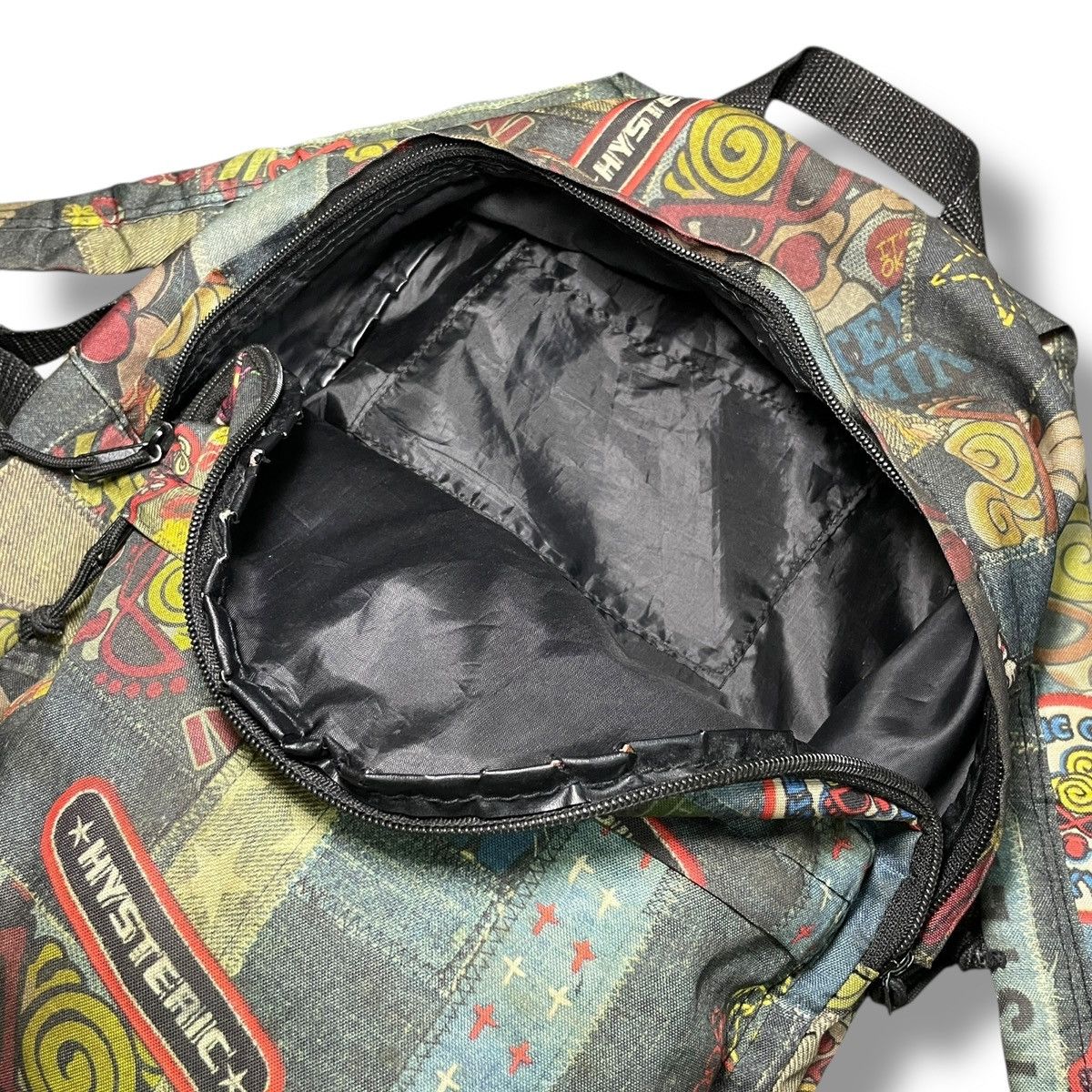 Hysteric Glamour RARE Hysteric Glamour AOP Skittles Backpack Size ONE SIZE - 10 Thumbnail