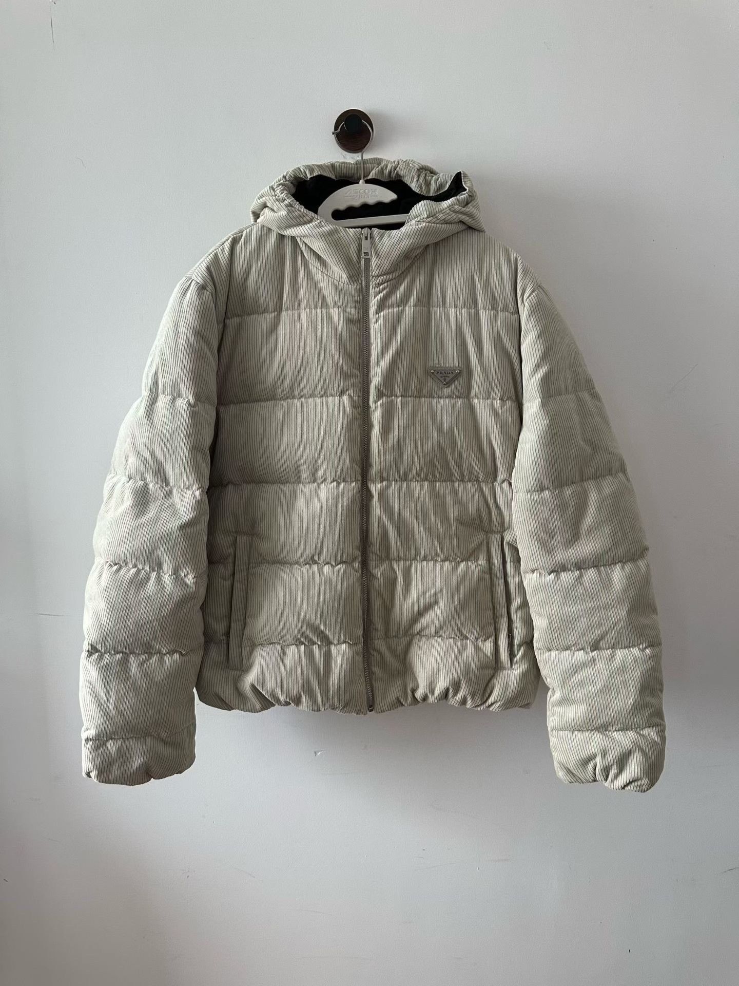 Prada Prada Light Gray Quilted Hooded Down Jacket Size US L / EU 52-54 / 3 - 1 Thumbnail