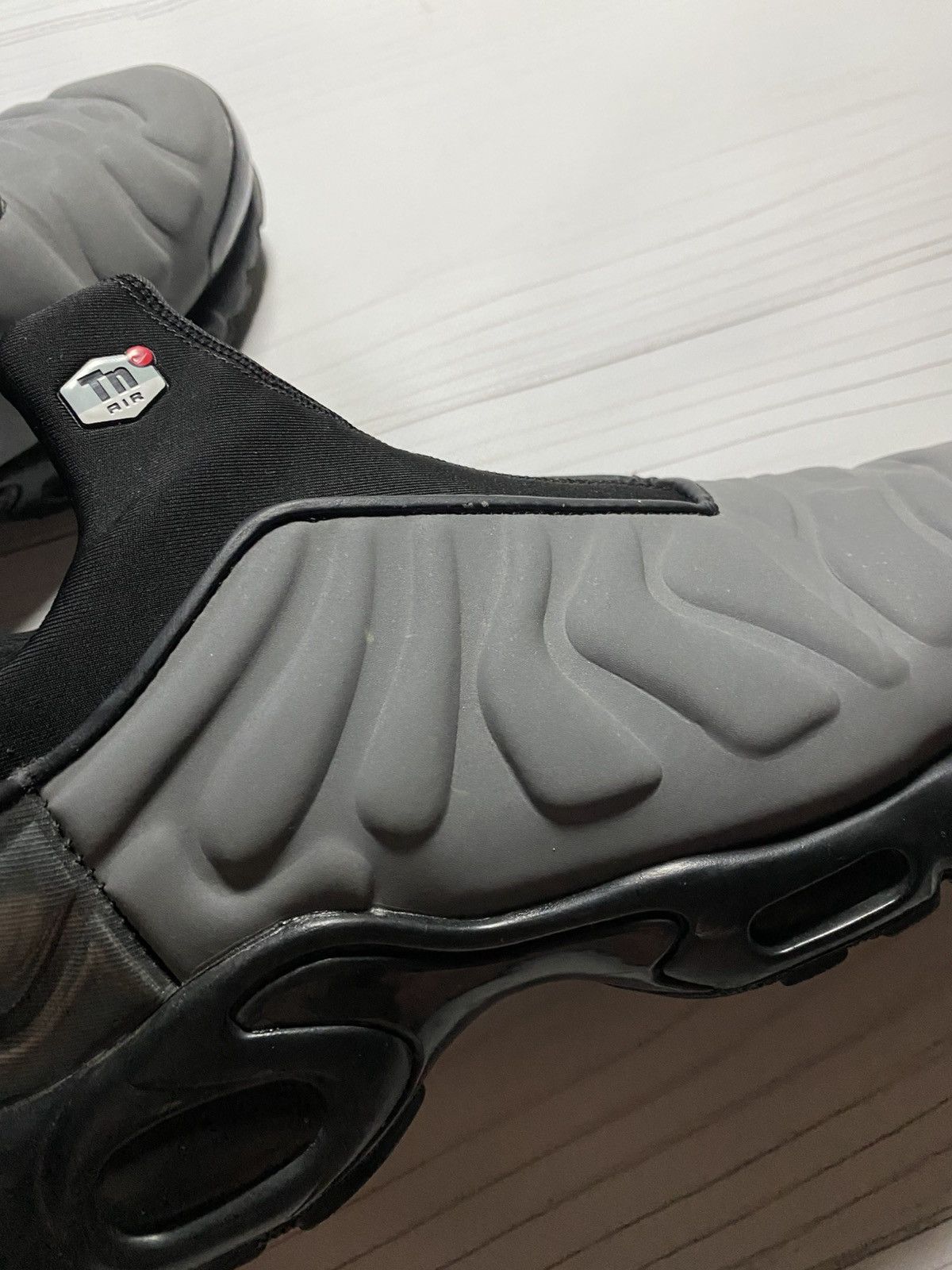Nike Nike Air Max Tn Plus Slip y2k drill sneakers Size US 8.5 / EU 41-42 - 11 Thumbnail