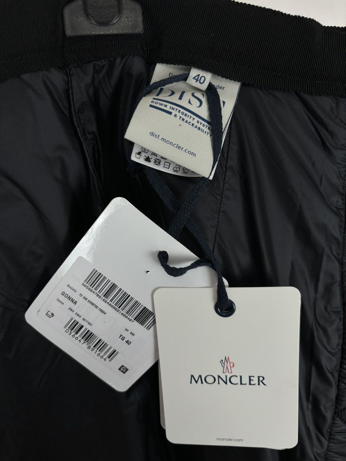 Moncler × Moncler Gamme Bleu × Moncler Grenoble NEW GONNA Logo Zip Pencil Down Puffer Quilted Long Straight Skirt Size 27" / US 4 / IT 40 - 21 Thumbnail