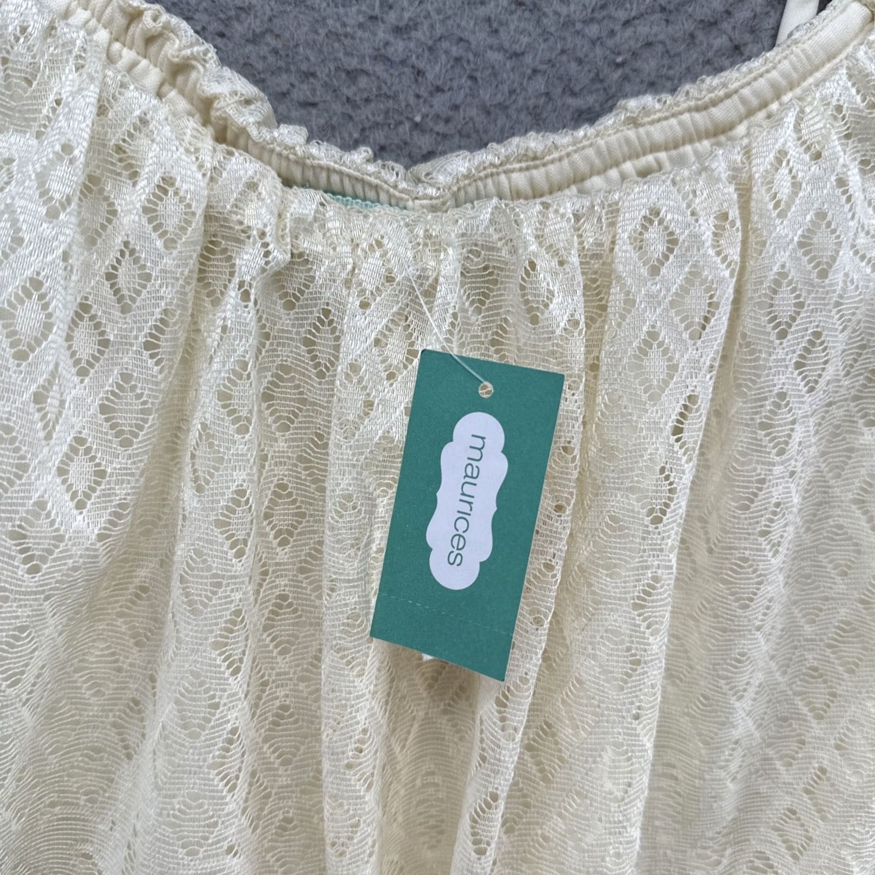 Vintage Maurices Women’s Blouse Cap Sleeve Sheer Lace Lightweight Top Small Ivory Casual Business Party Size S / US 4 / IT 40 - 2 Thumbnail