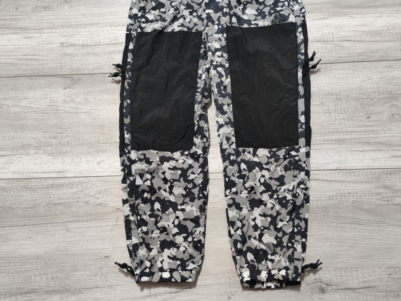 Nike ACG Nike NRG ACG Woven Overall Camo Print Black White Grey Mens Size US 30 / EU 46 - 14 Thumbnail