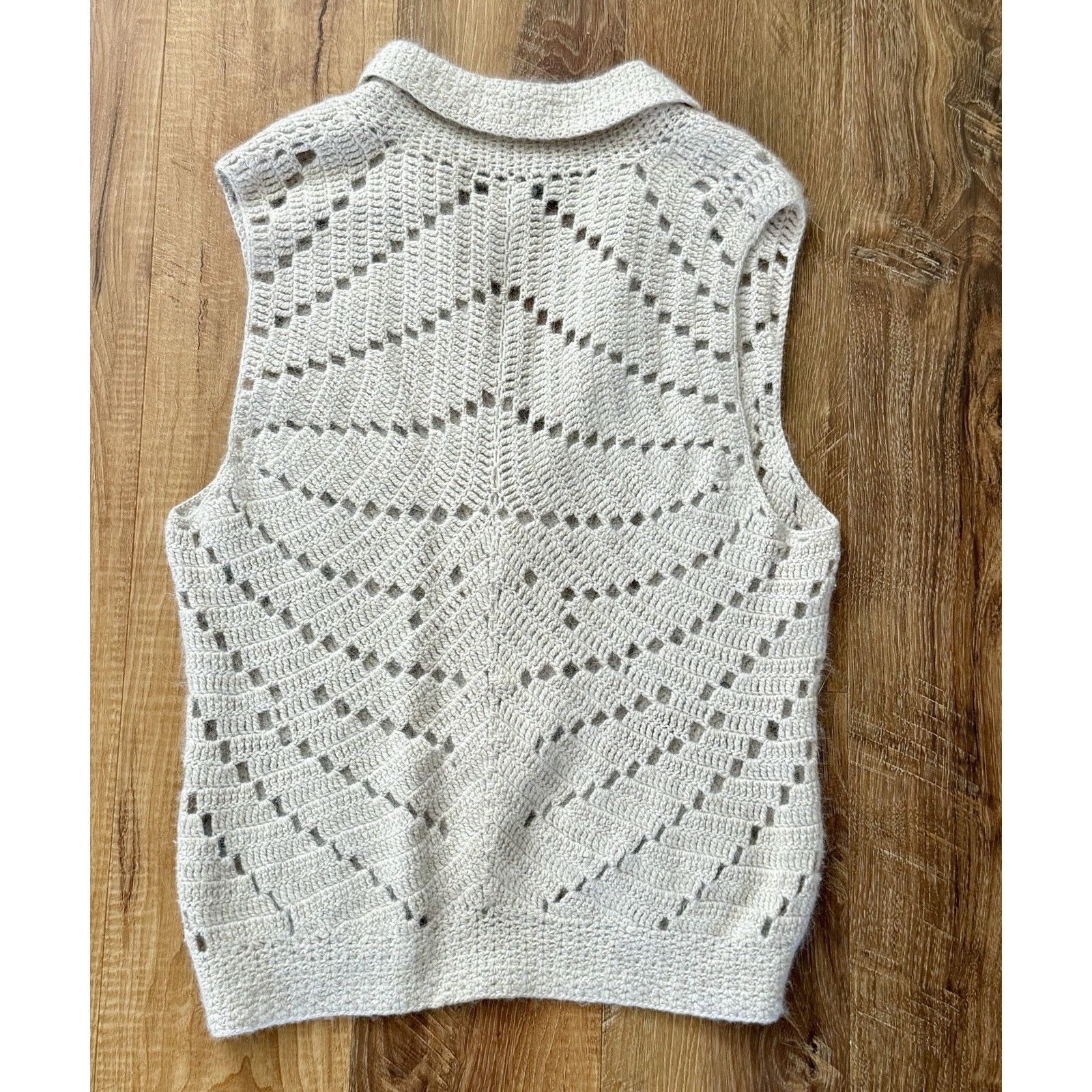 Other CAbi Sweater Vest Angora Blend Knit Ecru Women’s Sz Medium Size M / US 6-8 / IT 42-44 - 3 Thumbnail