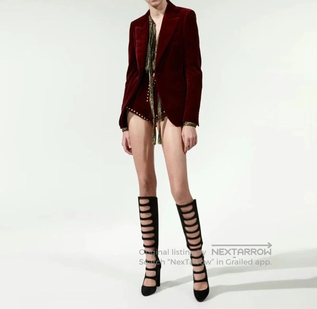 Saint Laurent Paris Saint Laurent Velvet Studded Mini Shorts. Size 37" - 3 Thumbnail