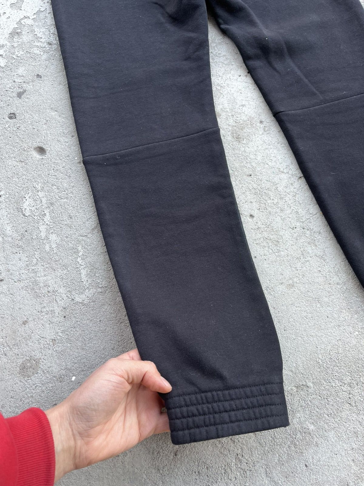 Maison Margiela FW14 Maison Margiela MM6 Painted Sweatpants Pants Y2K Size 27" / US 4 / IT 40 - 16 Thumbnail
