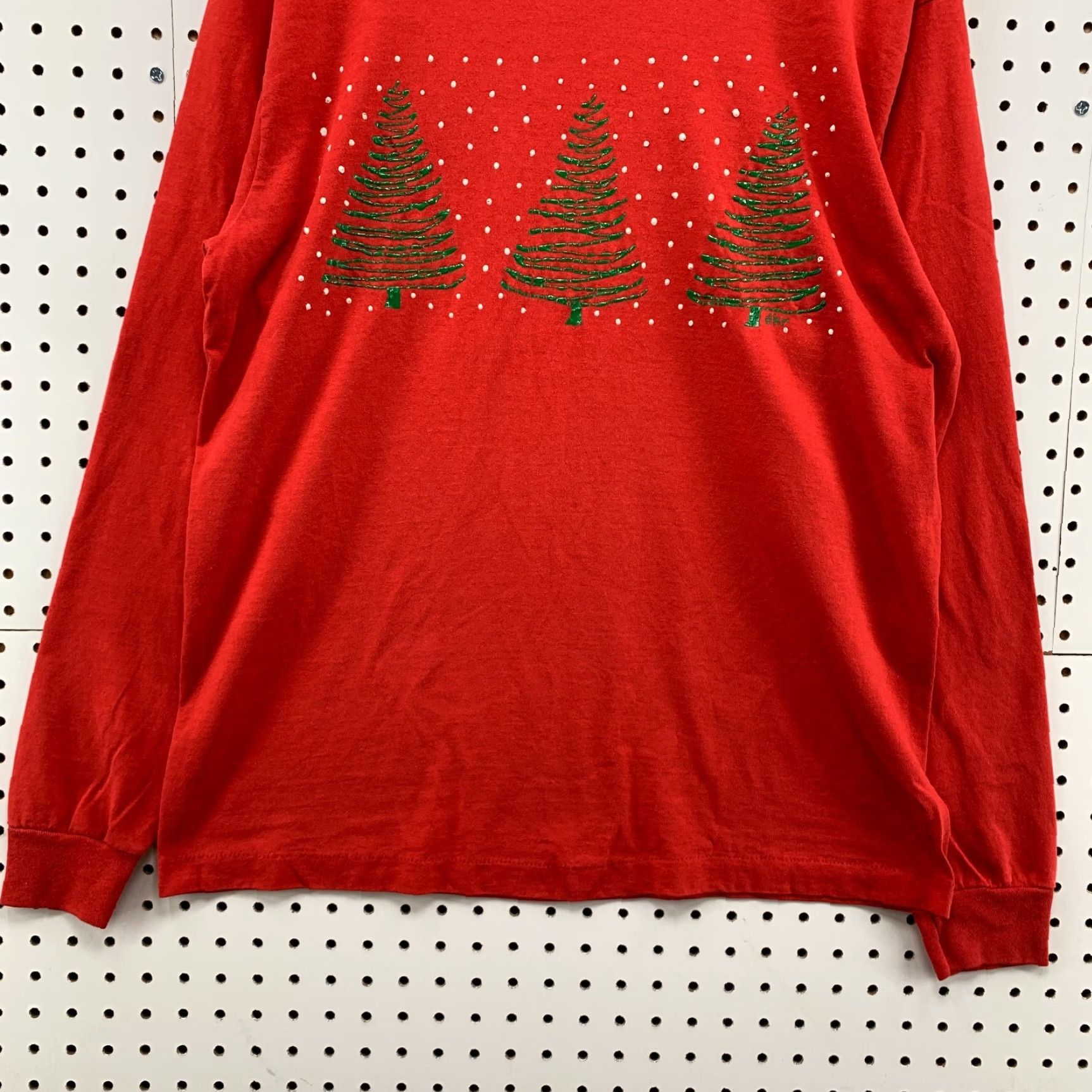 Vintage VINTAGE Screen Stars 90s Christmas Tree Graphic Long Sleeve Shirt Red Adult Large 21x29 Mens Size US L / EU 52-54 / 3 - 7 Thumbnail