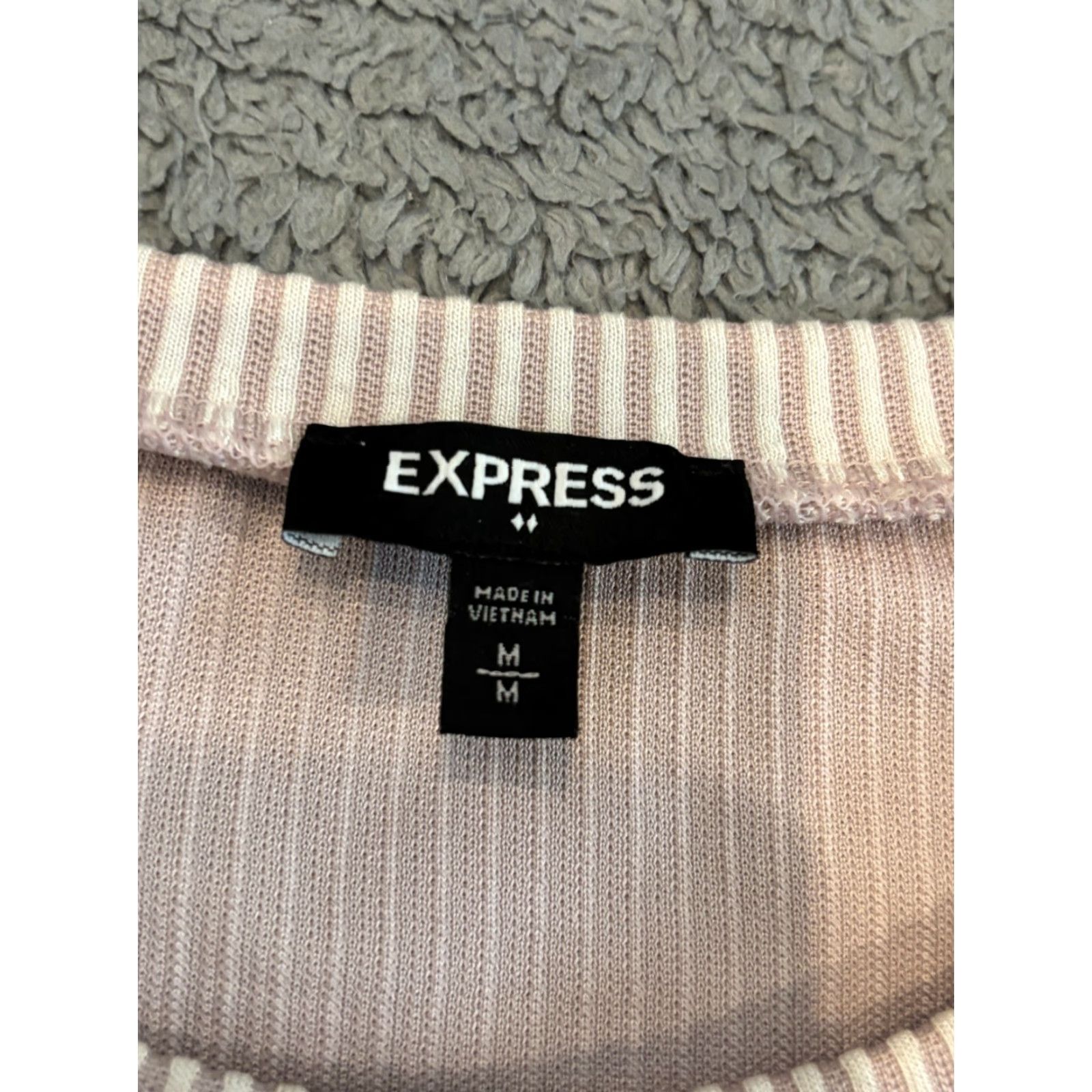 Express VINTAGE? No — Express Top Womens Medium Pink Stripe Short Sleeve Cuffed Back Tie Blouse Shirt Size M / US 6-8 / IT 42-44 - 2 Thumbnail