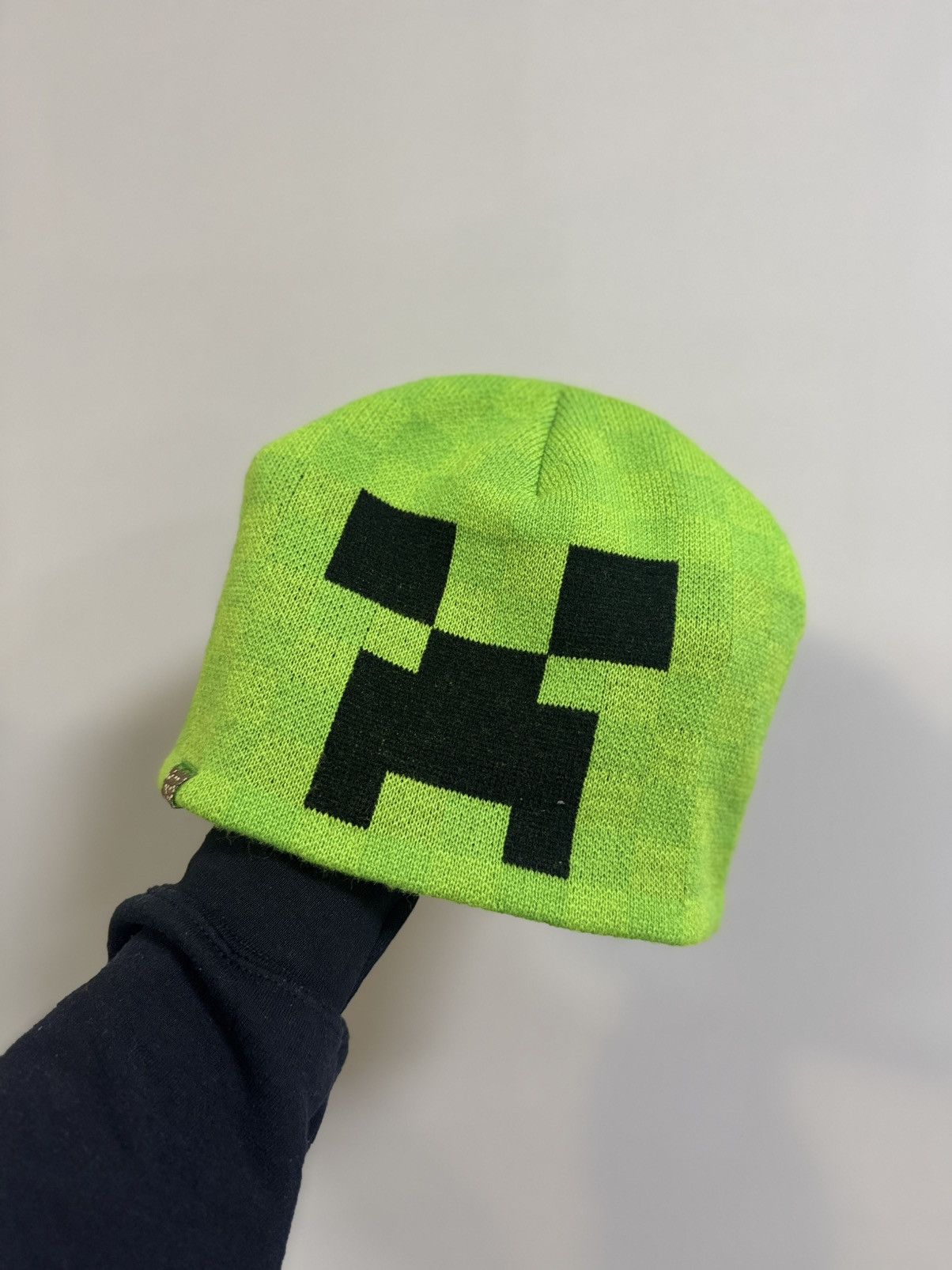 Vintage GRAIL Minecraft Creeper Beanie Hat Vintage Cap Y2K Size ONE SIZE - 1 Thumbnail