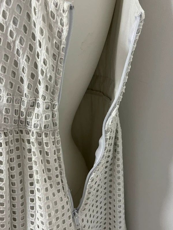 Calvin Klein Calvin Klein white cotton midi dress Size M / US 6-8 / IT 42-44 - 6 Thumbnail