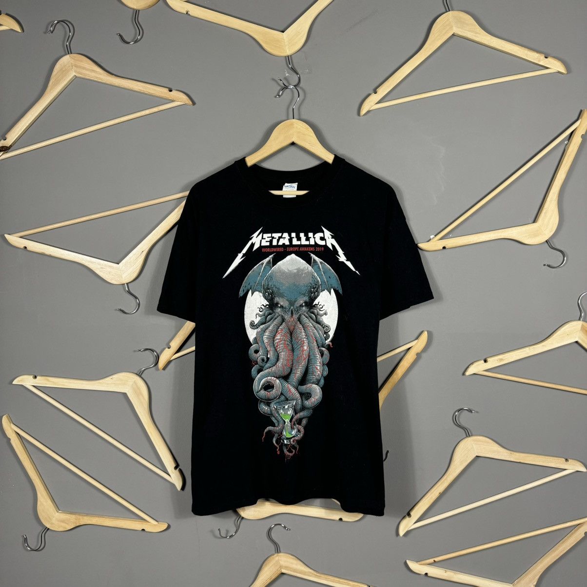 Band Tees × Metallica Metallica Rare 2019 Europe Tour T-shirt Size US XL / EU 56 / 4 - 1 Thumbnail