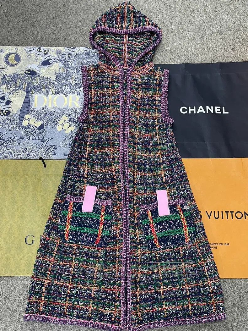 Chanel Chanel Data Centre Series Colourful Woven Long Hooded Vest Size XXS / US 00 / IT 34 - 1 Thumbnail