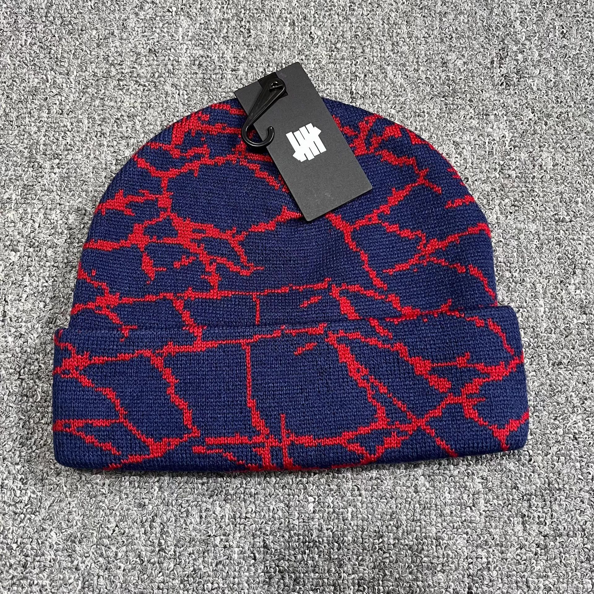 Undefeated Undefeated All-Over Art Print Knit Beanie Q7 Size ONE SIZE - 2 Thumbnail