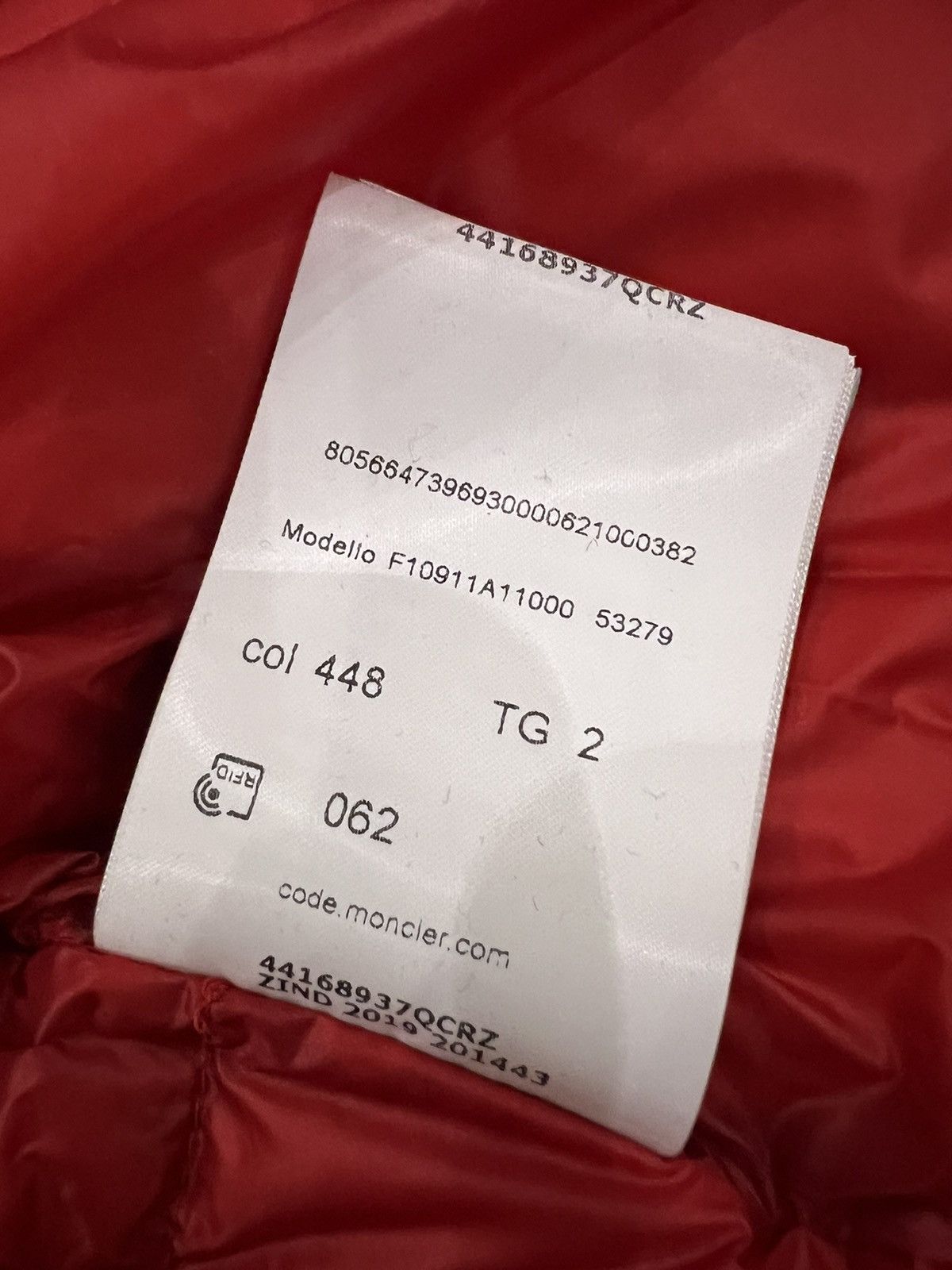 Moncler Moncler Agay down jacket Size US M / EU 48-50 / 2 - 13 Thumbnail