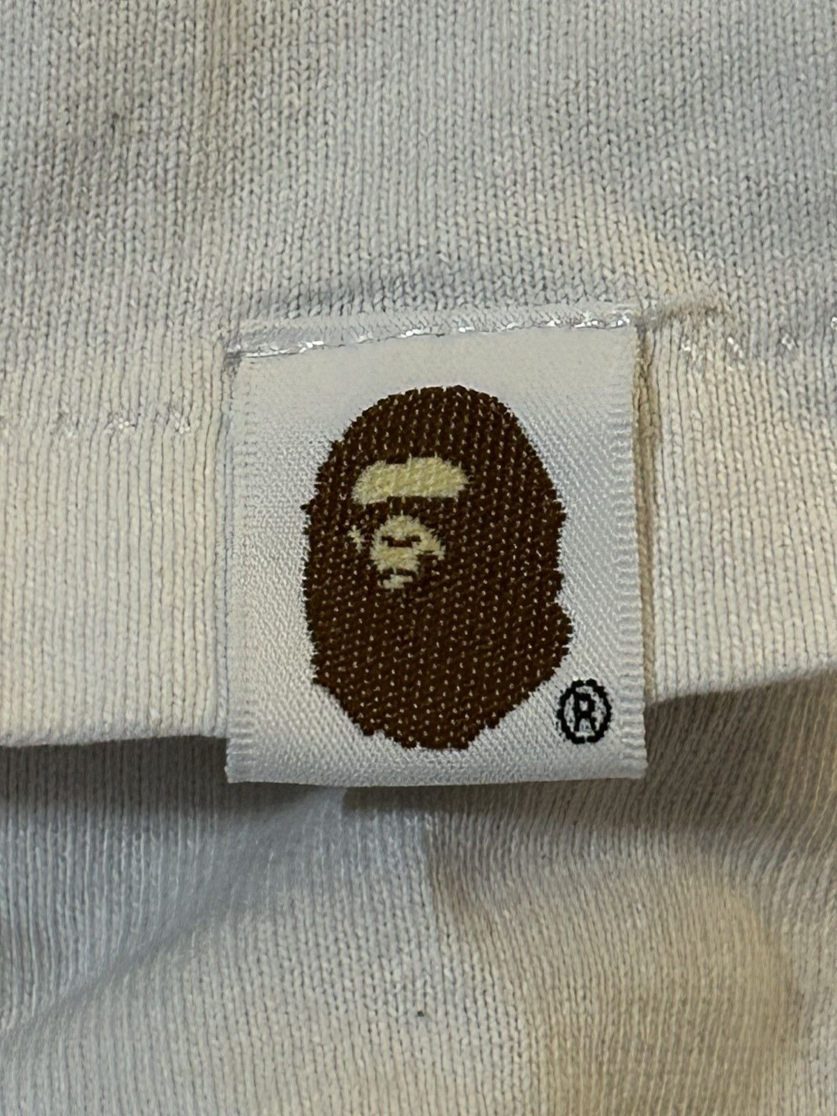 Bape Bape White Purple Shark T-Shirt Size US L / EU 52-54 / 3 - 8 Thumbnail