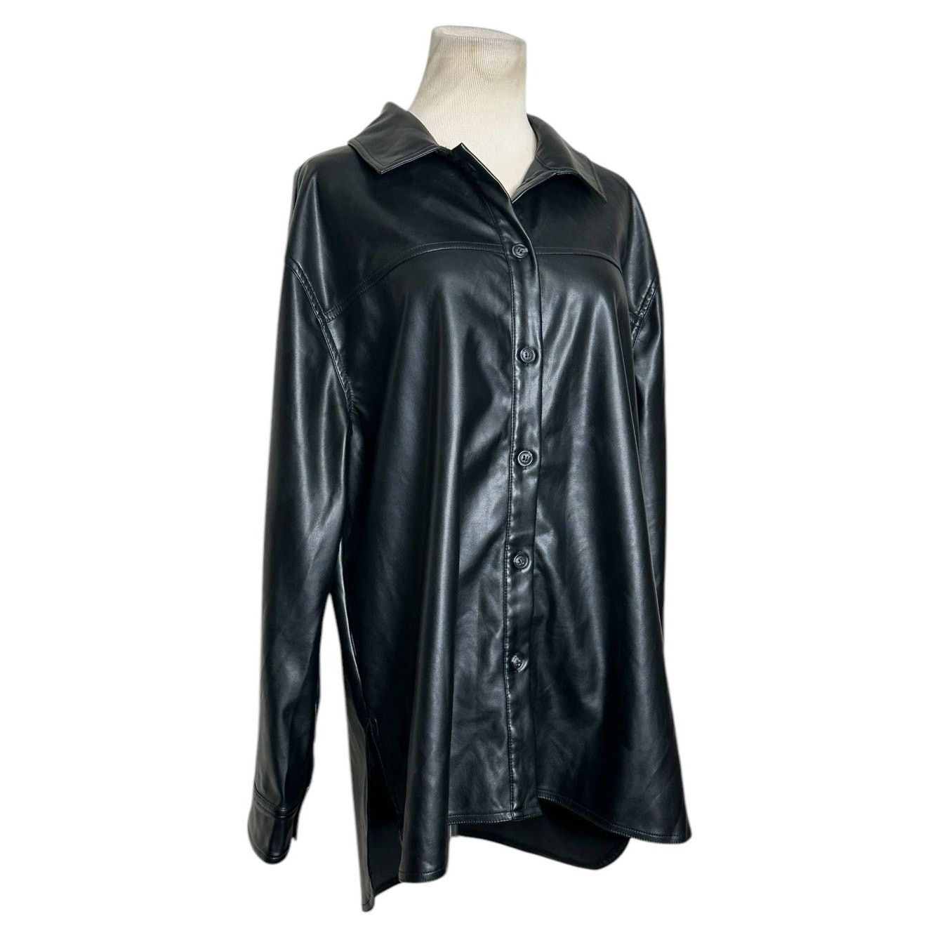 Laundry by Shelli Segal Laundry faux leather buttoned shacket size large Size L / US 10 / IT 46 - 10 Thumbnail