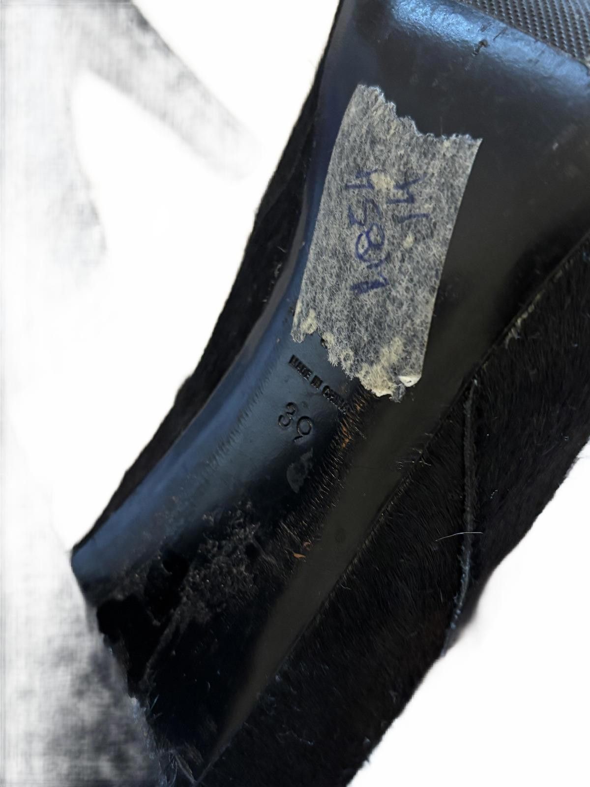 Theory Theory Debra Ponyhair Black Women's Heeled Boots sz 39 Size US 8.5 / IT 38.5 - 7 Thumbnail