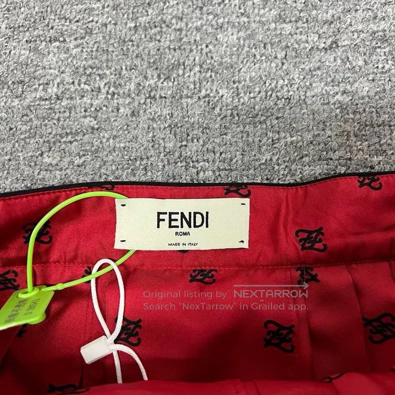 Fendi Fendi Letter print irregular mulberry silk pleated skirt, Size 25" / US 0 / IT 36 - 4 Thumbnail