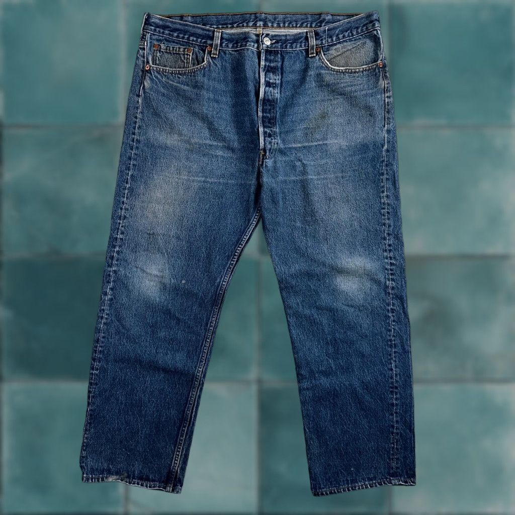 Levi's VINTAGE Levi's 501 Jeans Men's Straight Leg 44x32 Blue 90s USA Classic Denim Mid Rise Size US 44 / EU 60 - 1 Thumbnail
