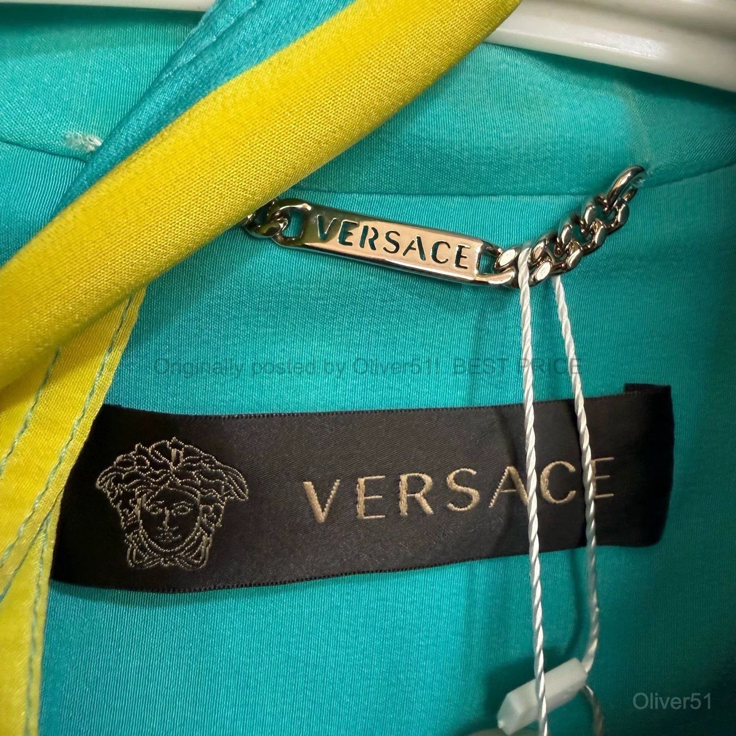Versace Versace Silk Button-Up Shirt Size 44 BFAJNOP519 Size L / US 10 / IT 46 - 4 Thumbnail