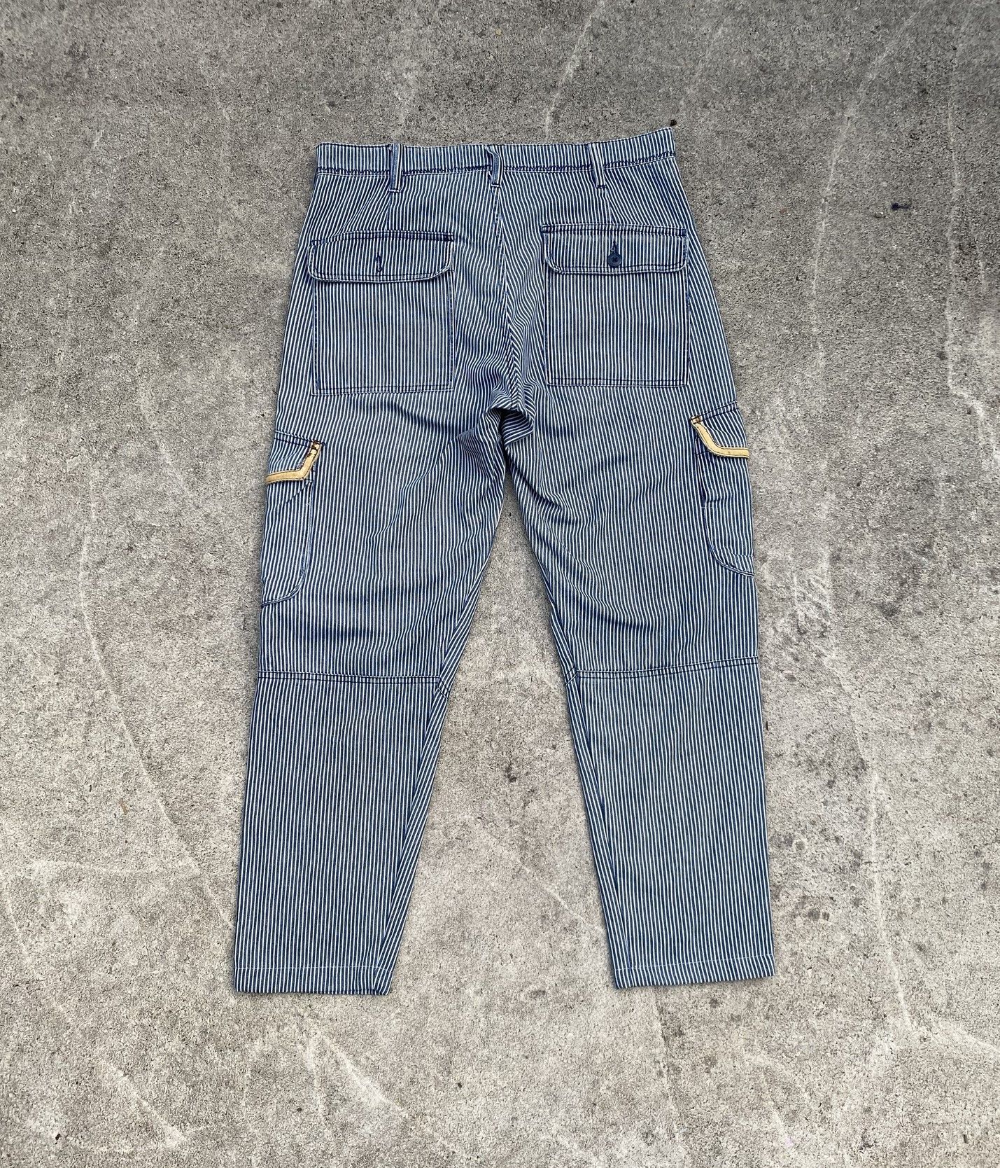 Japanese Brand RUSH HOUR HICKORY PRISONER CARGO PINSTRIPED W34X28 Size US 34 / EU 50 - 9 Thumbnail