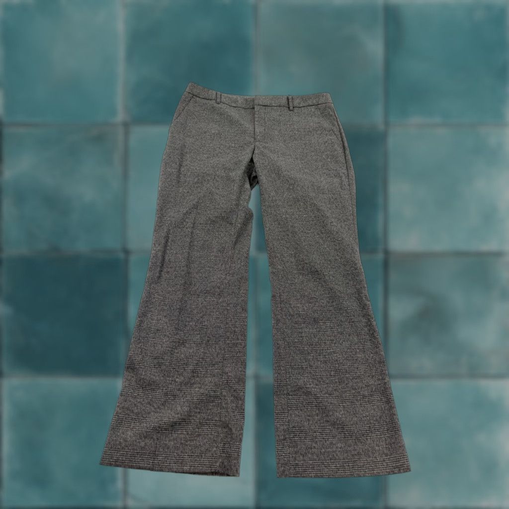 Banana Republic Banana Republic Pants Womens Petite 12 Gray Plaid Tweed Stretch Low Rise Bootcut Pants Womens Petite 12 Gray Plaid Tweed Stretch Bootcut Size 34" / US 12 / IT 48 - 1 Thumbnail