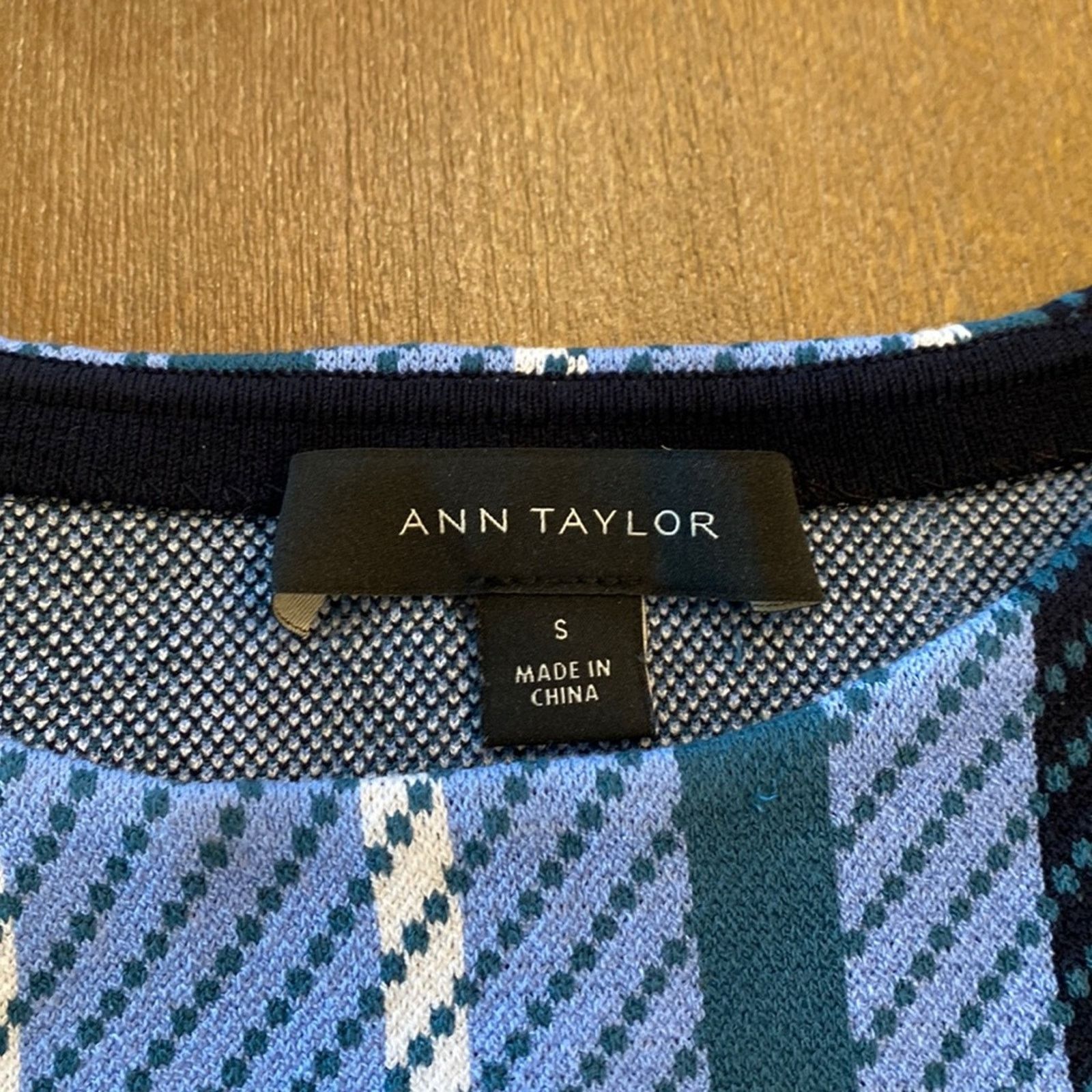 Ann Taylor Ann Taylor Vista Sweater Loop Fringe Dot tanktop split side Size S / US 4 / IT 40 - 3 Thumbnail