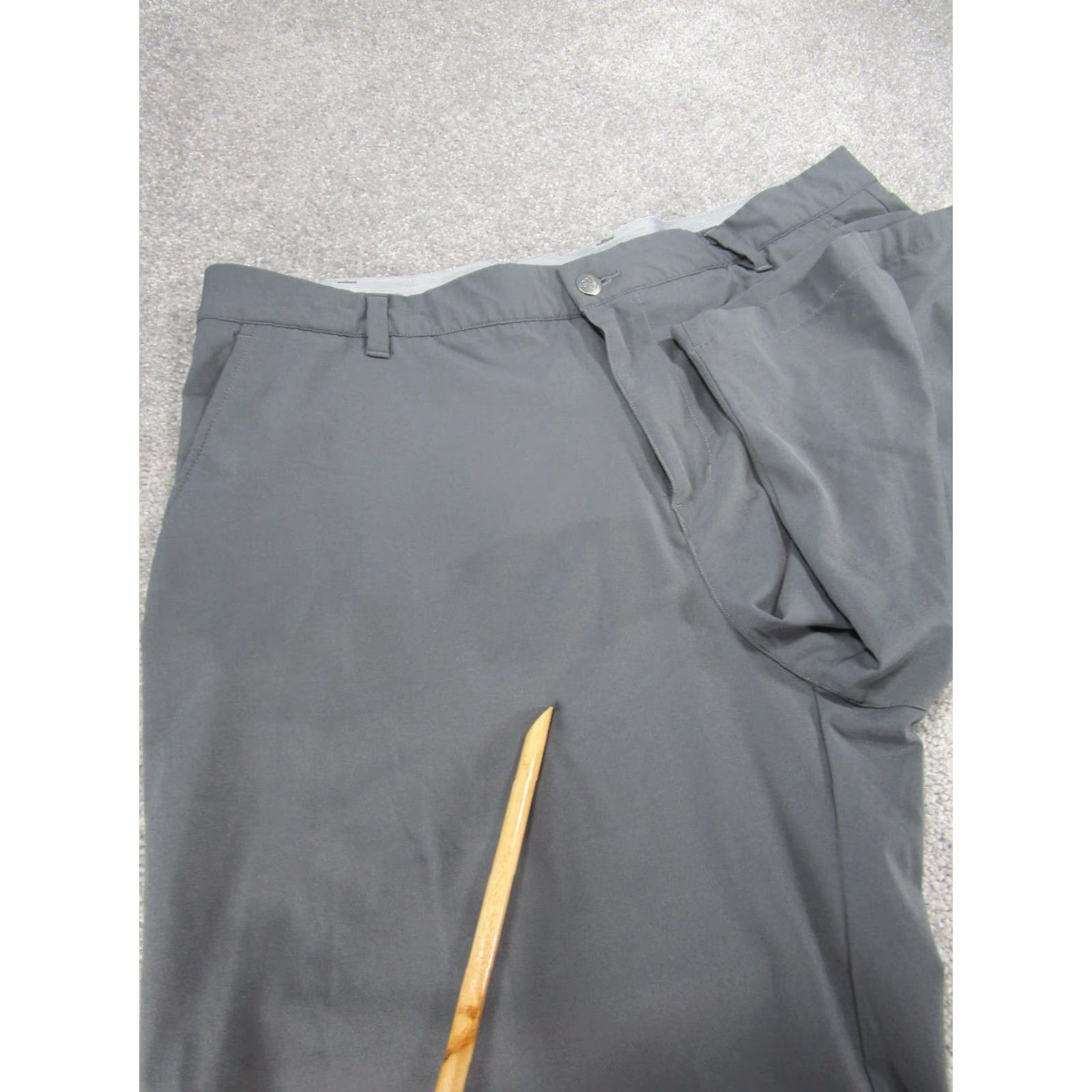 Adidas Adidas Shorts Mens 38 Gray Lightweight Performance Chino Golf Casual 90s Theme Mens Size US 38 / EU 54 - 2 Thumbnail