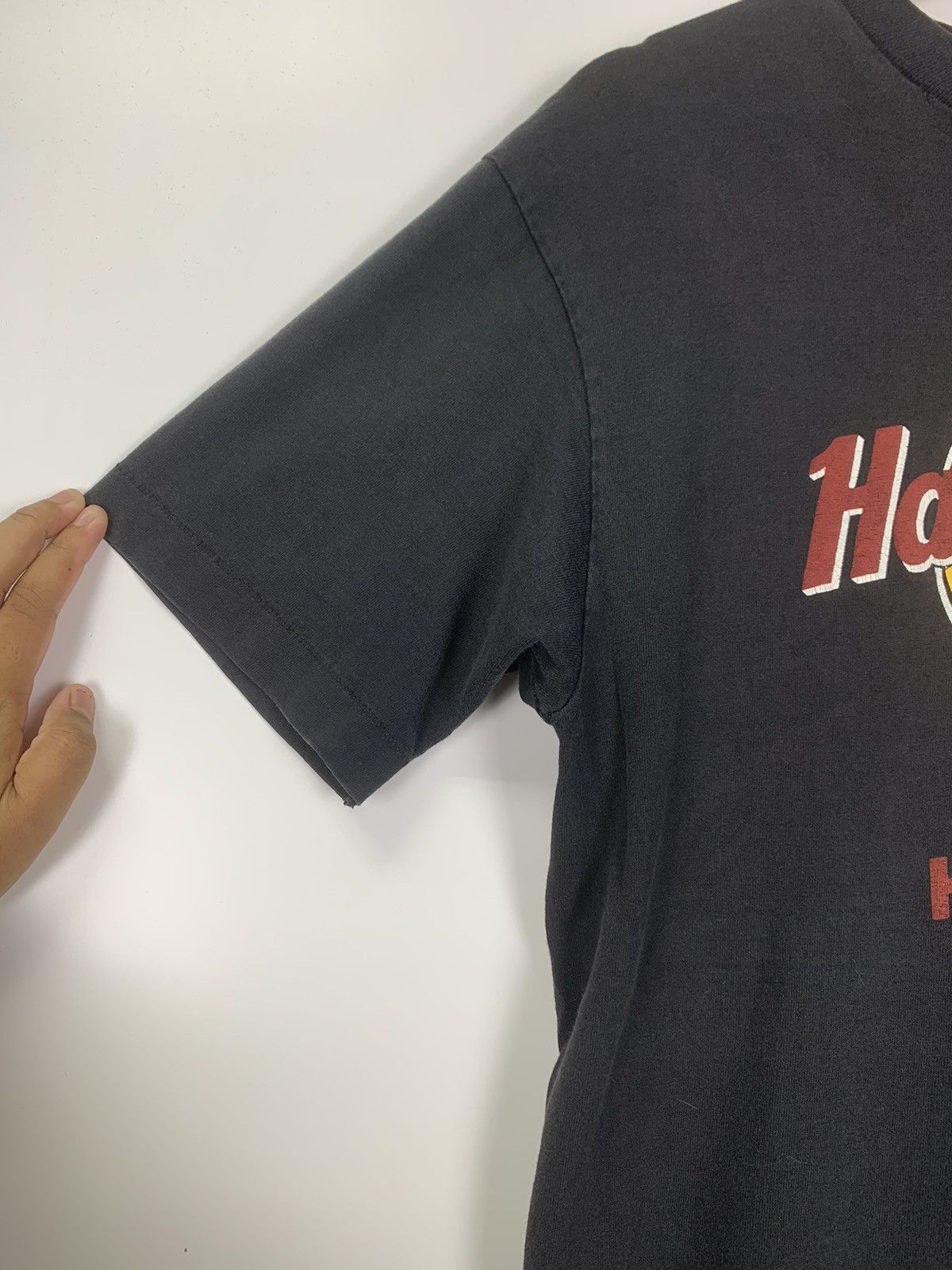 Hard Rock Cafe × Vintage Vintage Hard Rock Cafe Honolulu Tee Size US L / EU 52-54 / 3 - 7 Thumbnail
