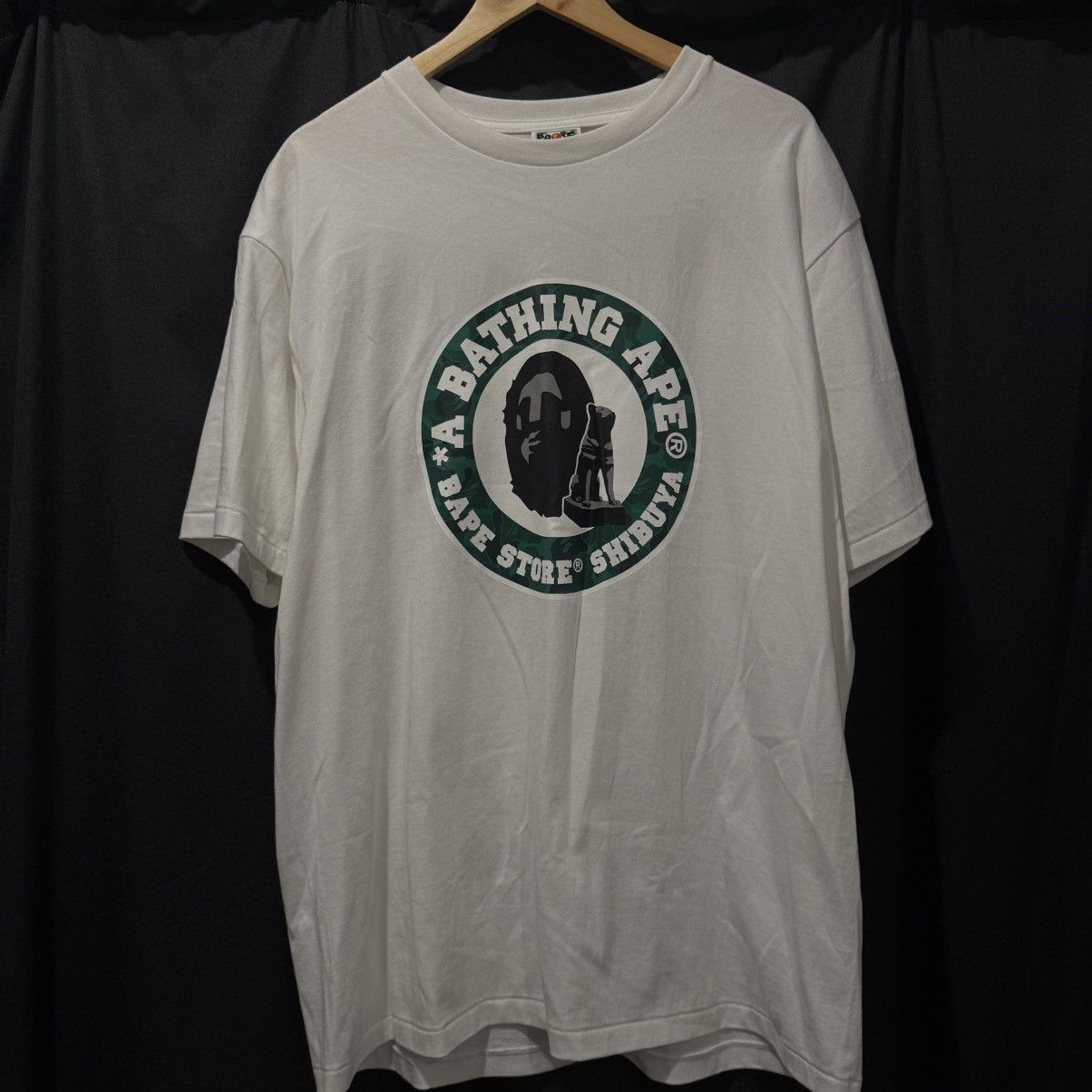 Bape A Bathing Ape Bape Store Shibuya White Green T shirt Size US XXL / EU 58 / 5 - 1 Thumbnail