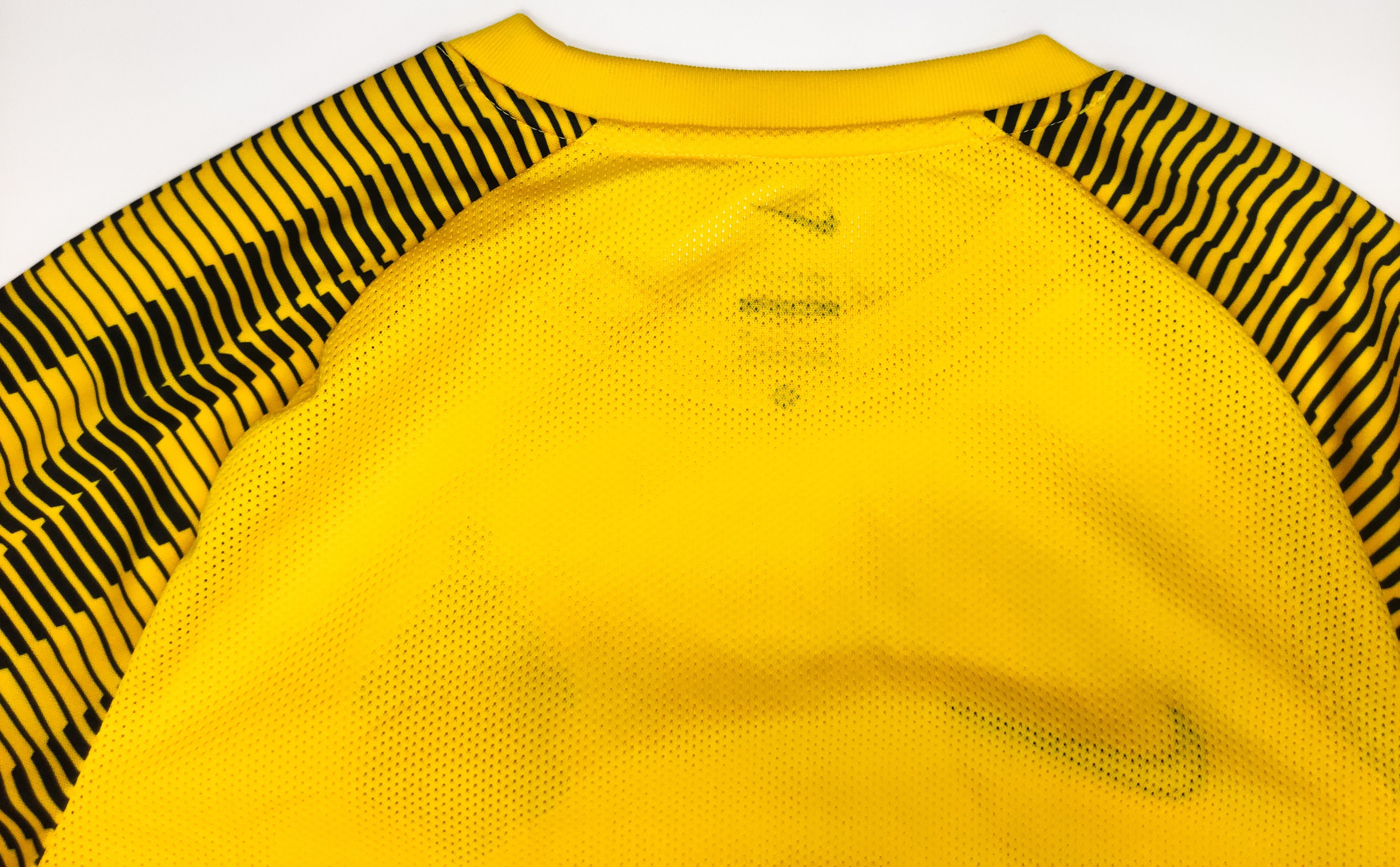 Nike AIK Fotboll Stockholm 2021 Nike Training Shirt Sweden Size US S / EU 44-46 / 1 - 11 Thumbnail