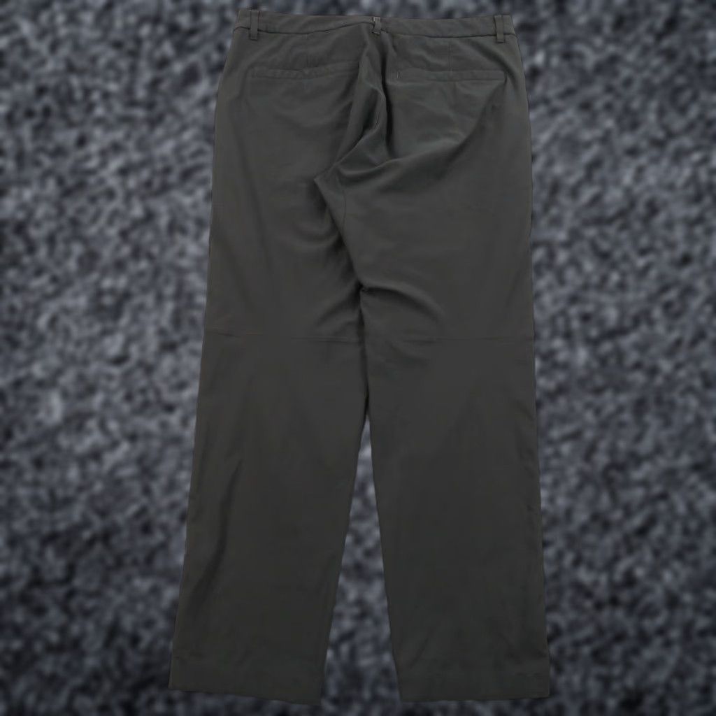 Lululemon **Lululemon Men's Slim Fit Chino Pants 32x29 Obsidian 5-Pocket** User: Lululemon Men's Slim Fit Chino Pants 32x29 Obsidian 5-Pocket Size US 32 / EU 48 - 1 Thumbnail