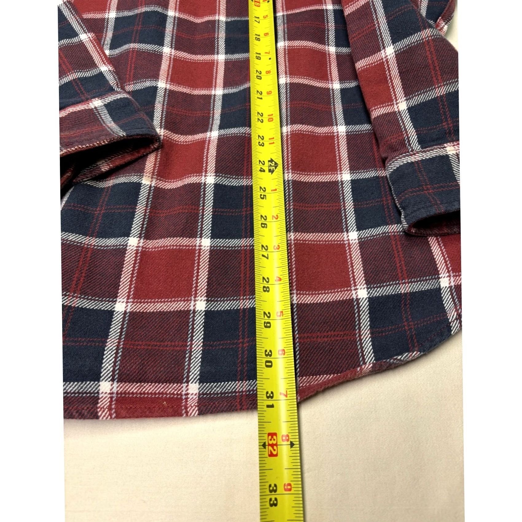 Duluth Trading Company Duluth Trading Co Flannel Shirt Men L Long Sleeve Plaid Red Navy Button-Up Chest 44 in Casual Workwear Size US L / EU 52-54 / 3 - 6 Thumbnail
