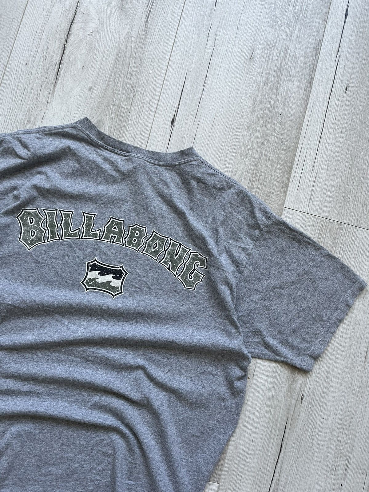 Billabong × Vintage Vintage 90s Billabong Surf Style Big Logo Boxy Fit T Shirt Size US L / EU 52-54 / 3 - 2 Thumbnail