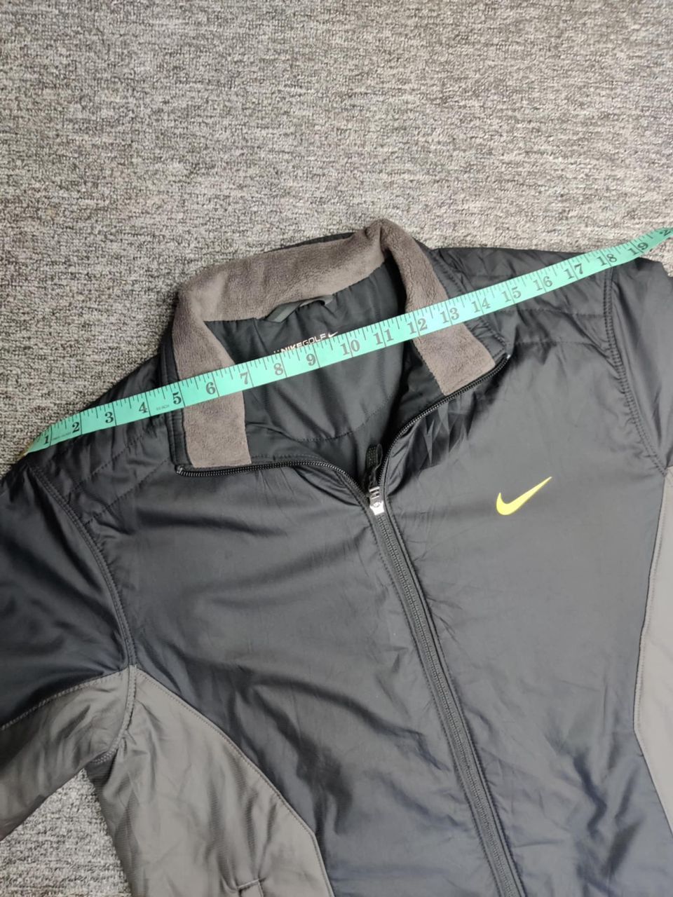 Nike Vintage Nike Golf Short Sleeve Zipper Light Jacket Size US M / EU 48-50 / 2 - 16 Thumbnail
