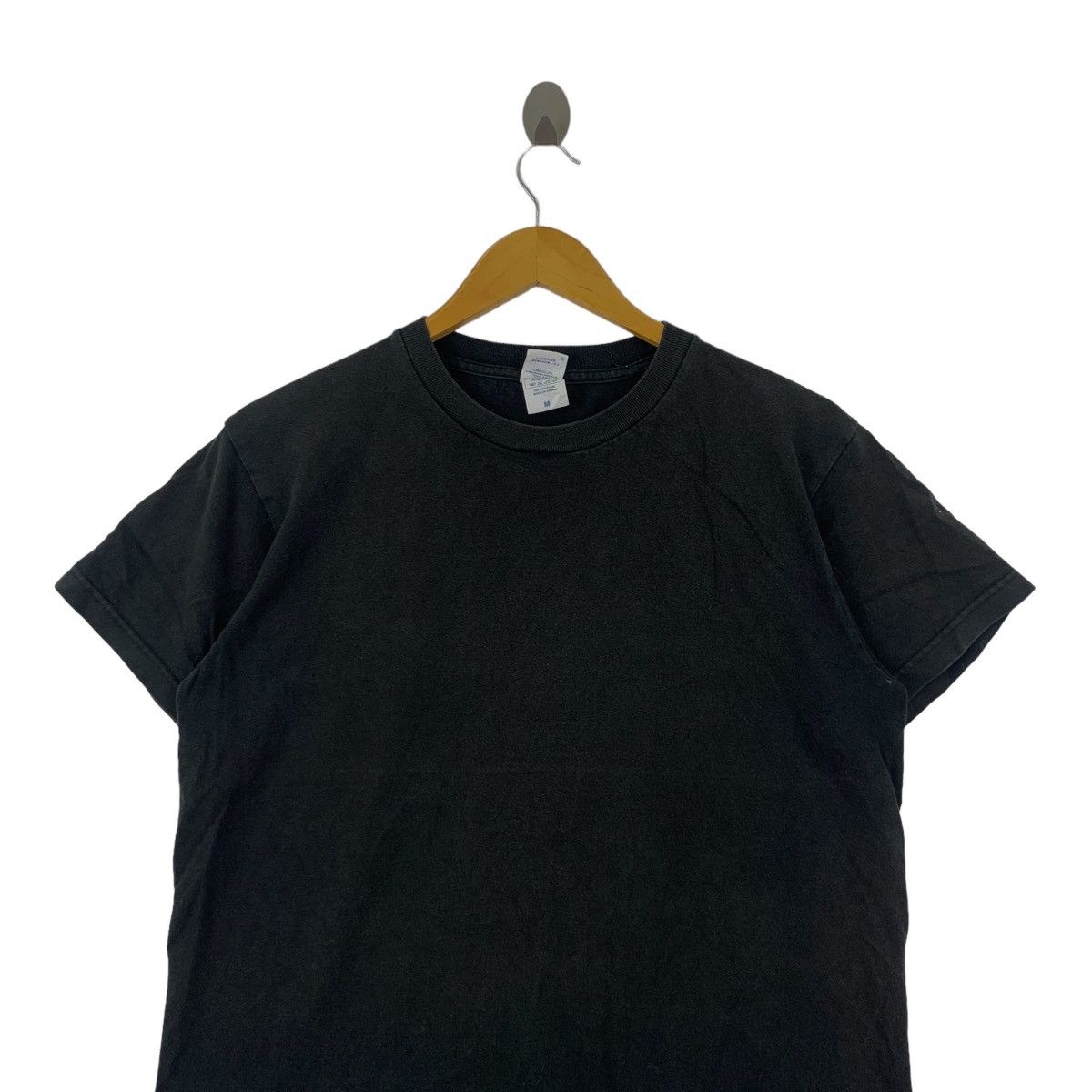 Vintage EXILE TRIBE REVOLUTION 2014 Album Promo Tee Shirt Size M / US 6-8 / IT 42-44 - 2 Thumbnail