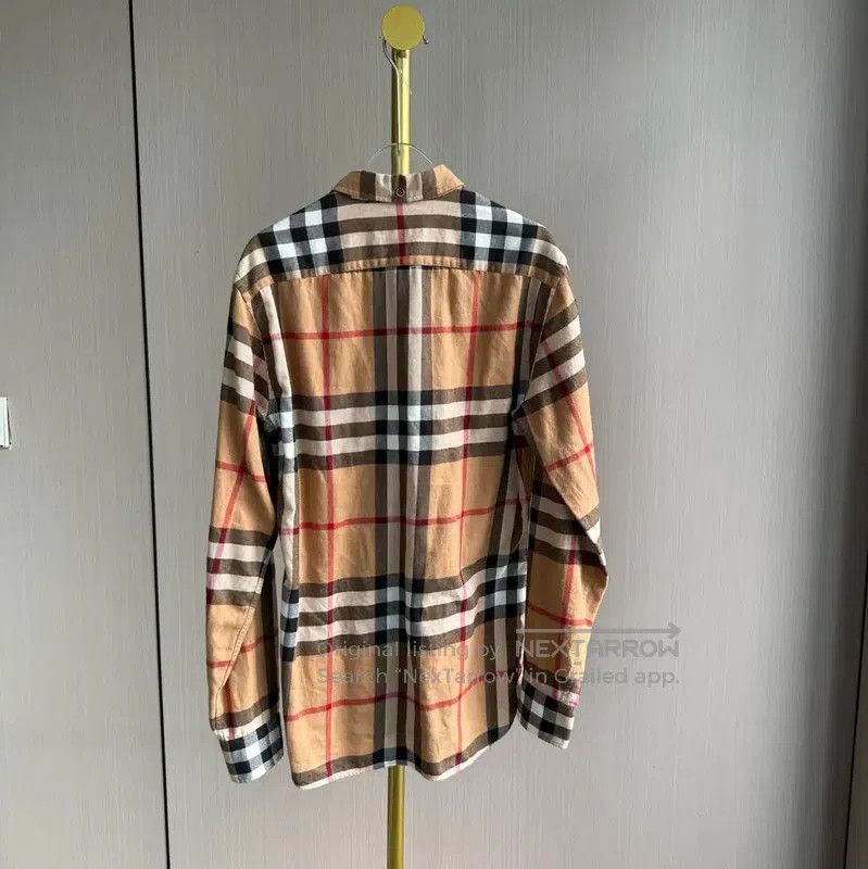 Burberry Burberry plaid long sleeve shirt for women. Size XS / US 0-2 / IT 36-38 - 2 Thumbnail
