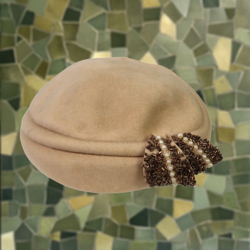 FELT VINTAGE Tan Felt Wool Bead Embellished Fascinator Beret Hat Women 50s Formal Party/Cocktail One Size Wool 100% Size ONE SIZE - 1 Thumbnail