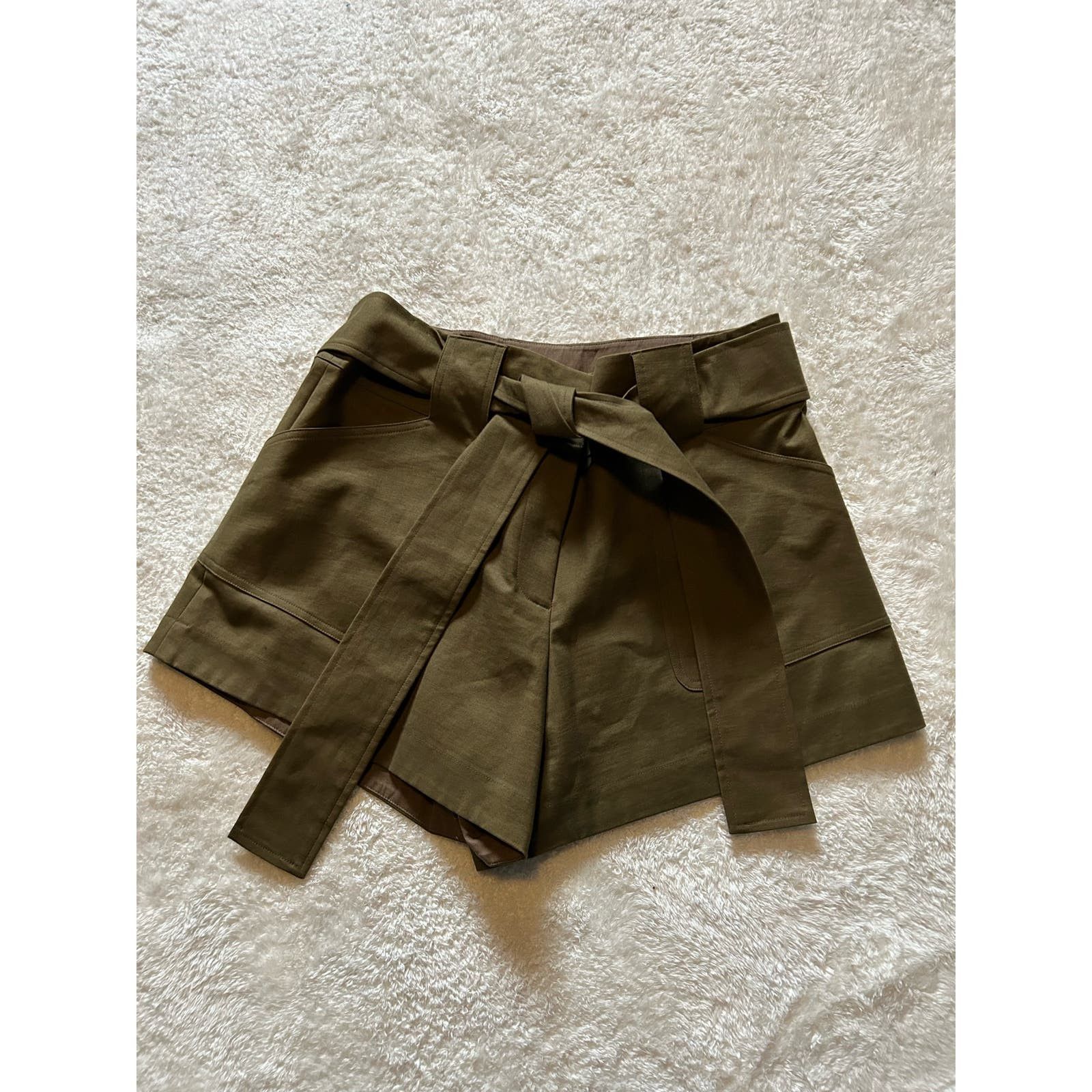 Image of NWOT Derek Lam 10 Crosby Olive Green Classy Shorts Size 8, Women's