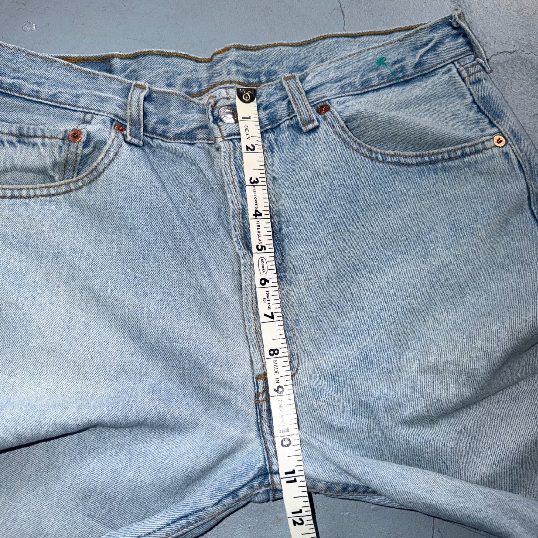Levi's VINTAGE Levi's 501 Jeans Straight Blue Light Wash 34x36 90s 501 Series Men Jeans 5-Pocket Denim Size US 34 / EU 50 - 7 Thumbnail