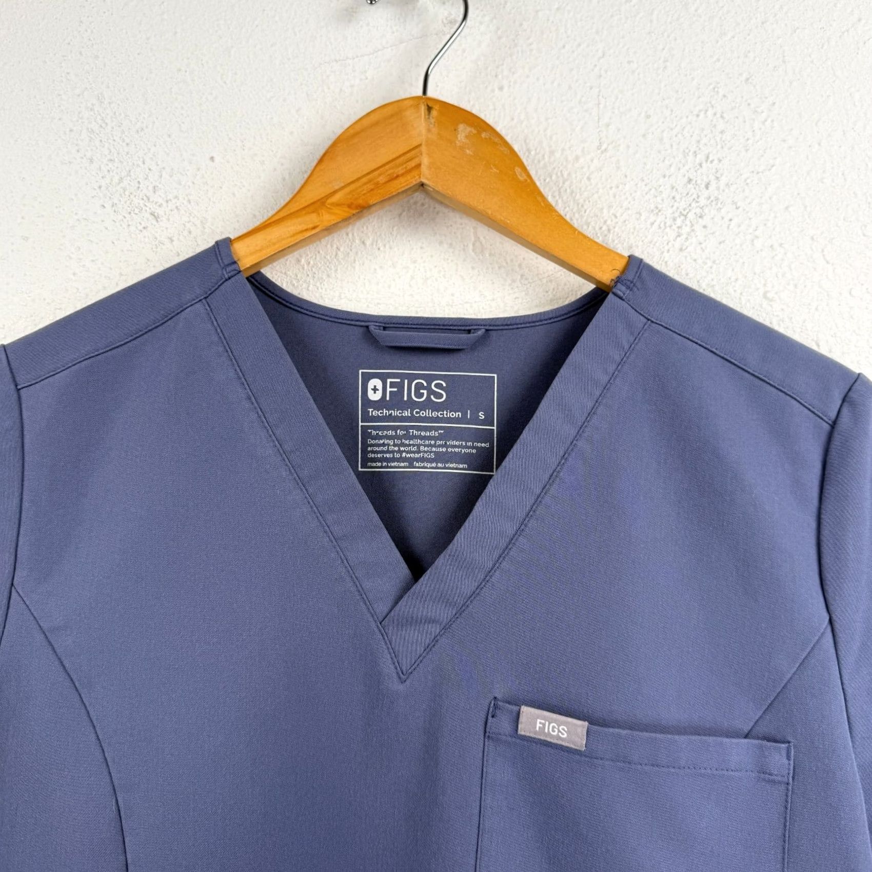 Vintage FIGS Scrub Top Catarina One Pocket Size S Blue Women Size S / US 4 / IT 40 - 2 Thumbnail