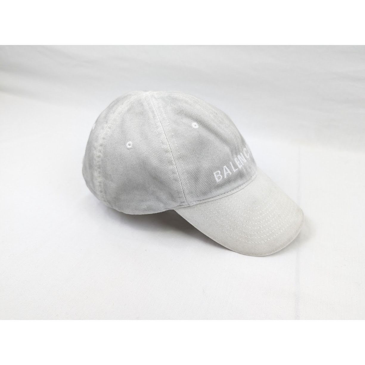 Balenciaga o1rshd1 Size: S / Logo Hat/Cap in White Size ONE SIZE - 17 Thumbnail