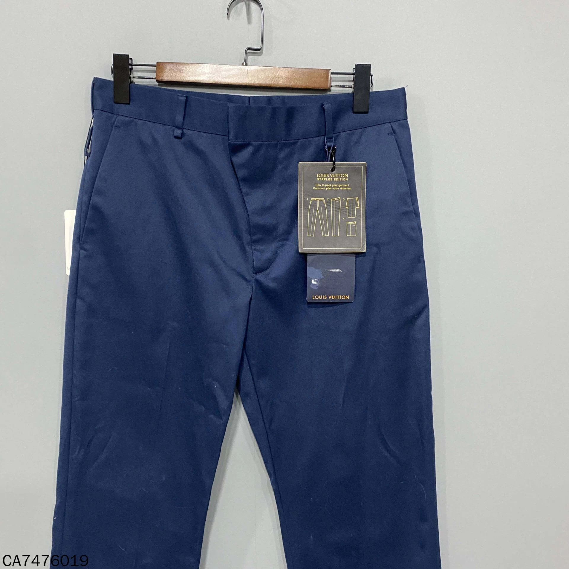Louis Vuitton Louis Vuitton 40 new with tags trousers Size US 26 / EU 42 - 3 Thumbnail