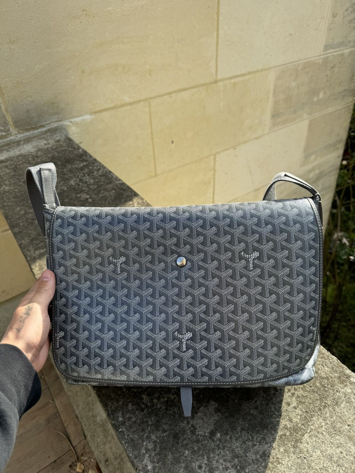Goyard Messager Capétien MM Size ONE SIZE - 1 Thumbnail